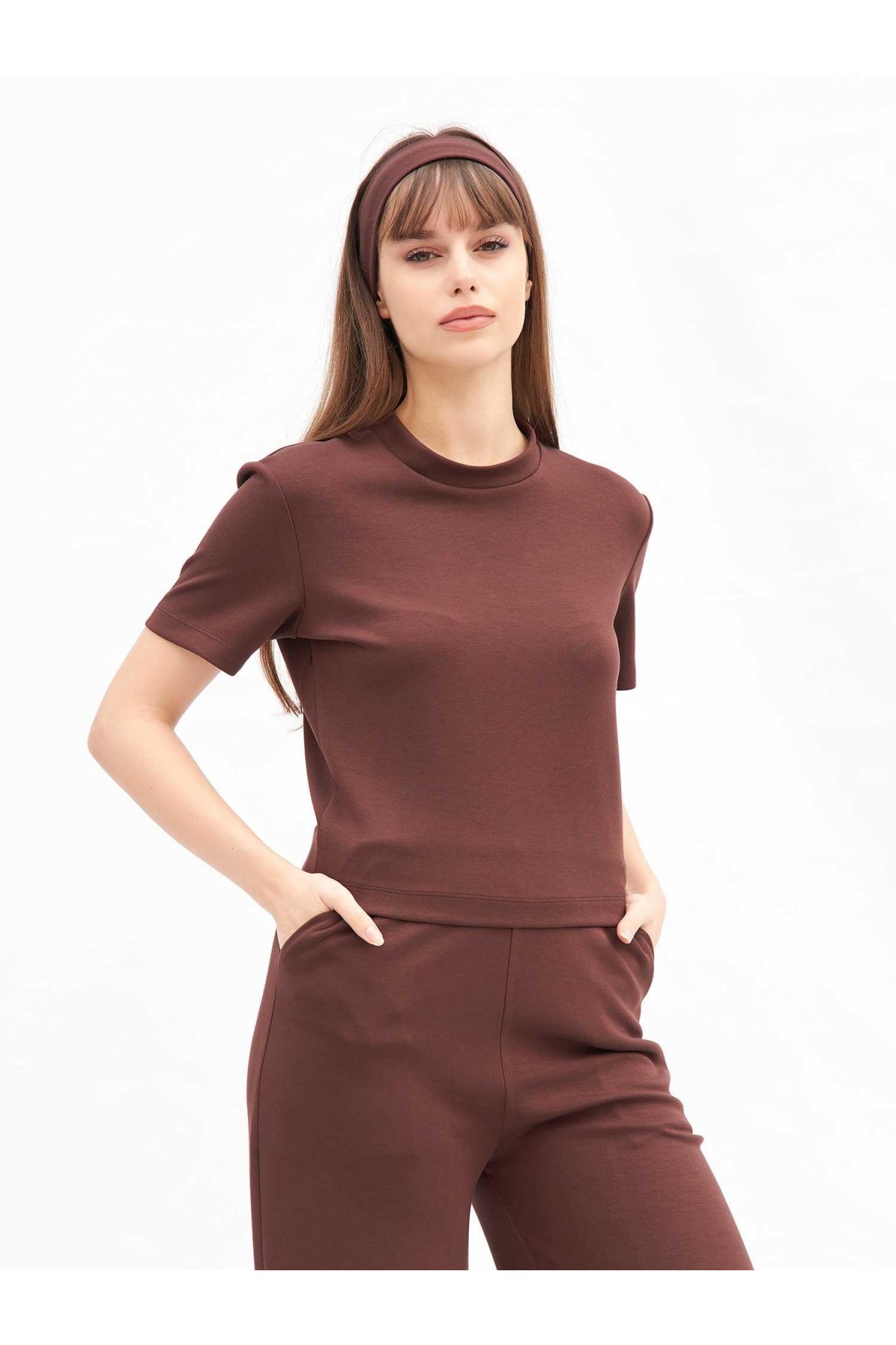 050804 Bisiklet Yaka Crop T-shirt
