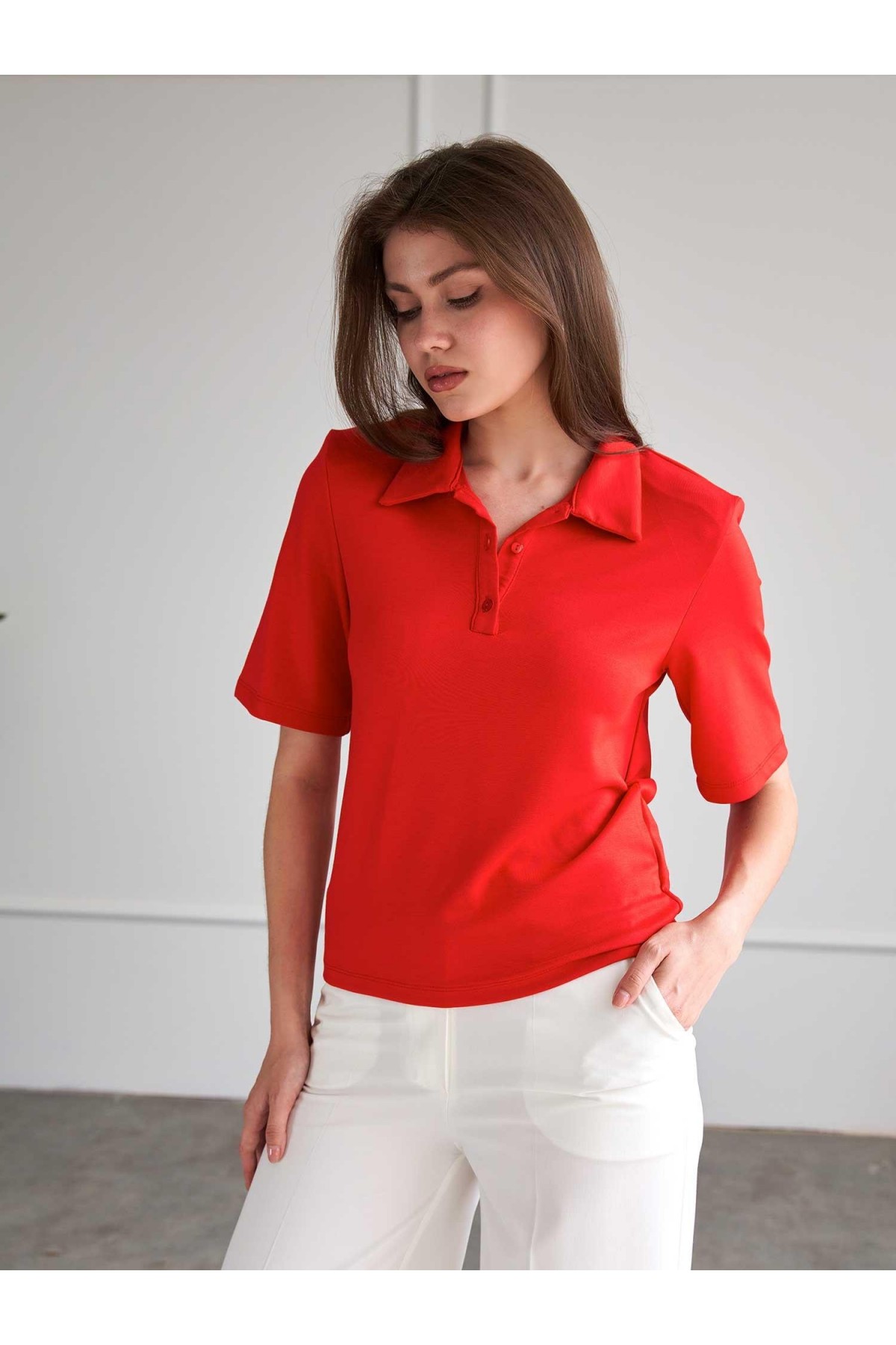071824 Vatkalı Polo Yaka Bluz