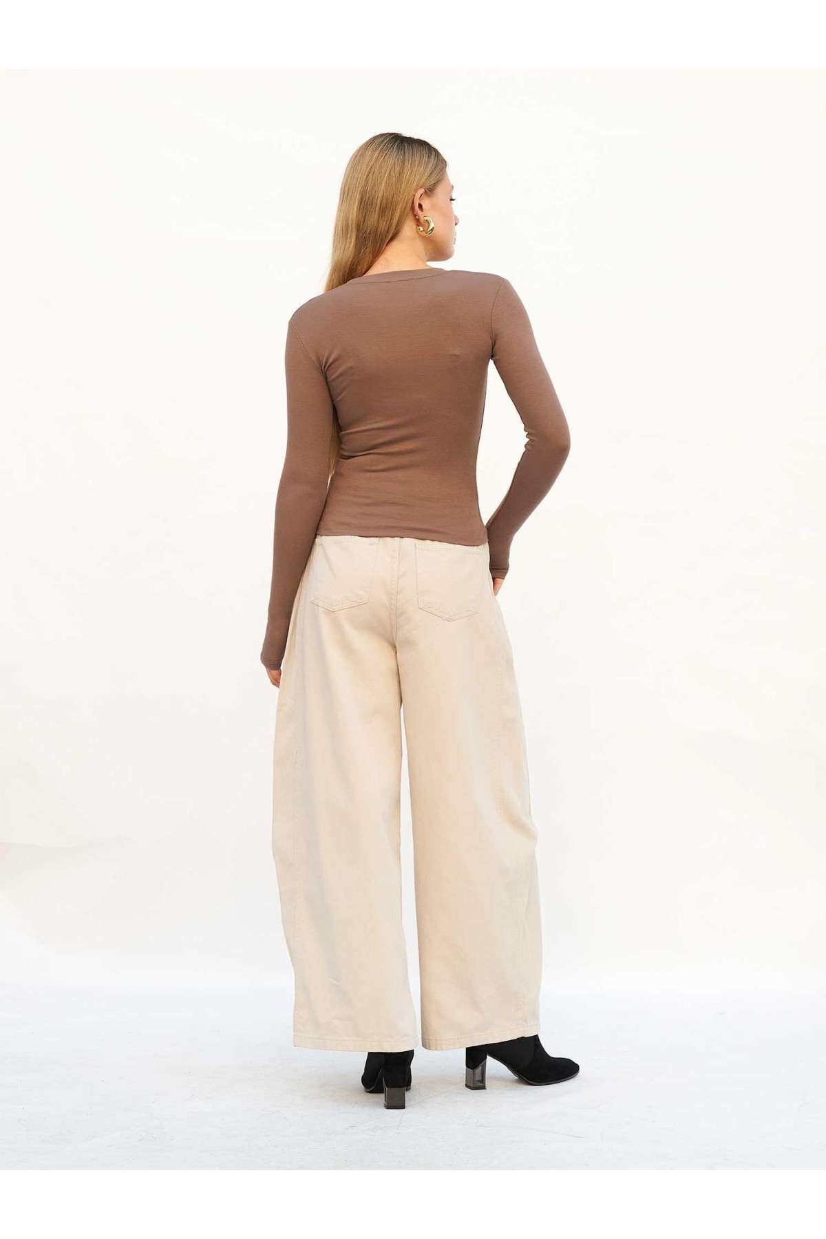 072040 Bisiklet Yaka Parmaklı Basic Bluz