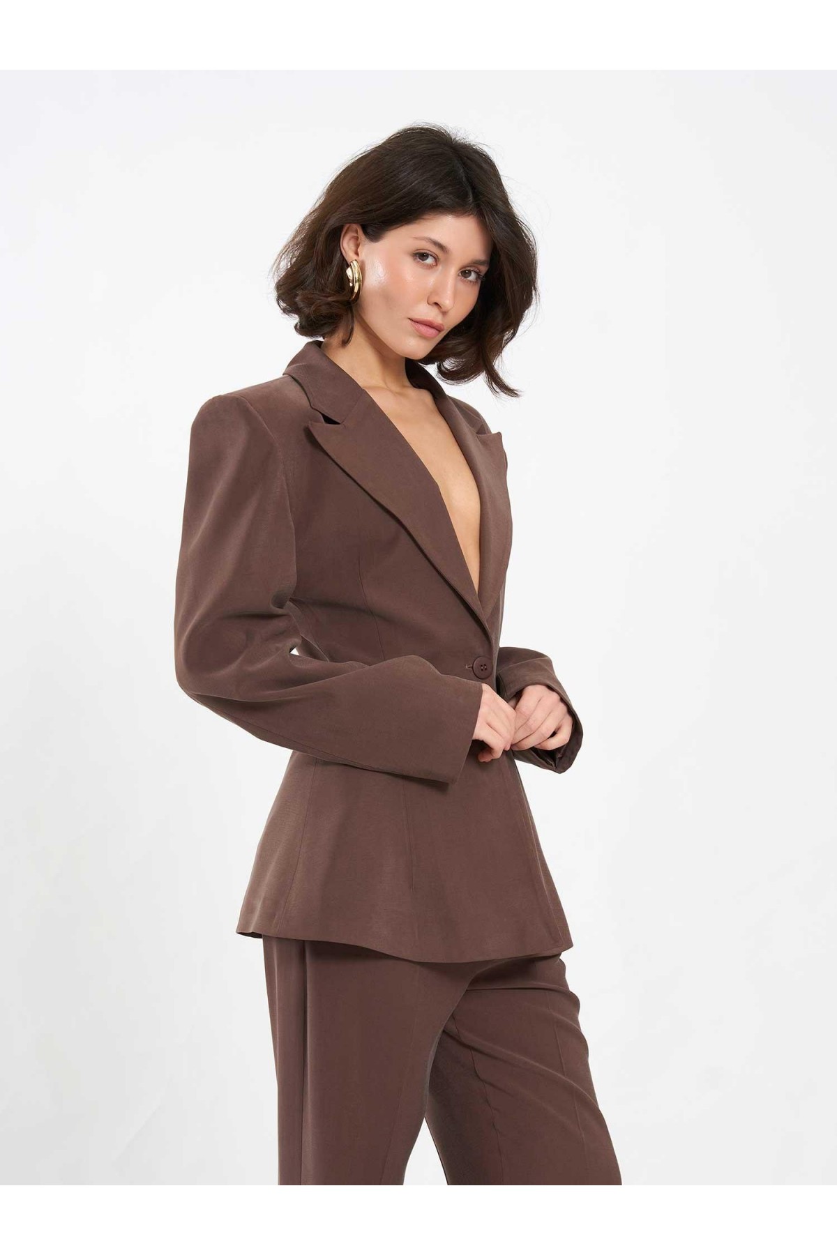 131065 Belden Oturtmalı Fit Ceket