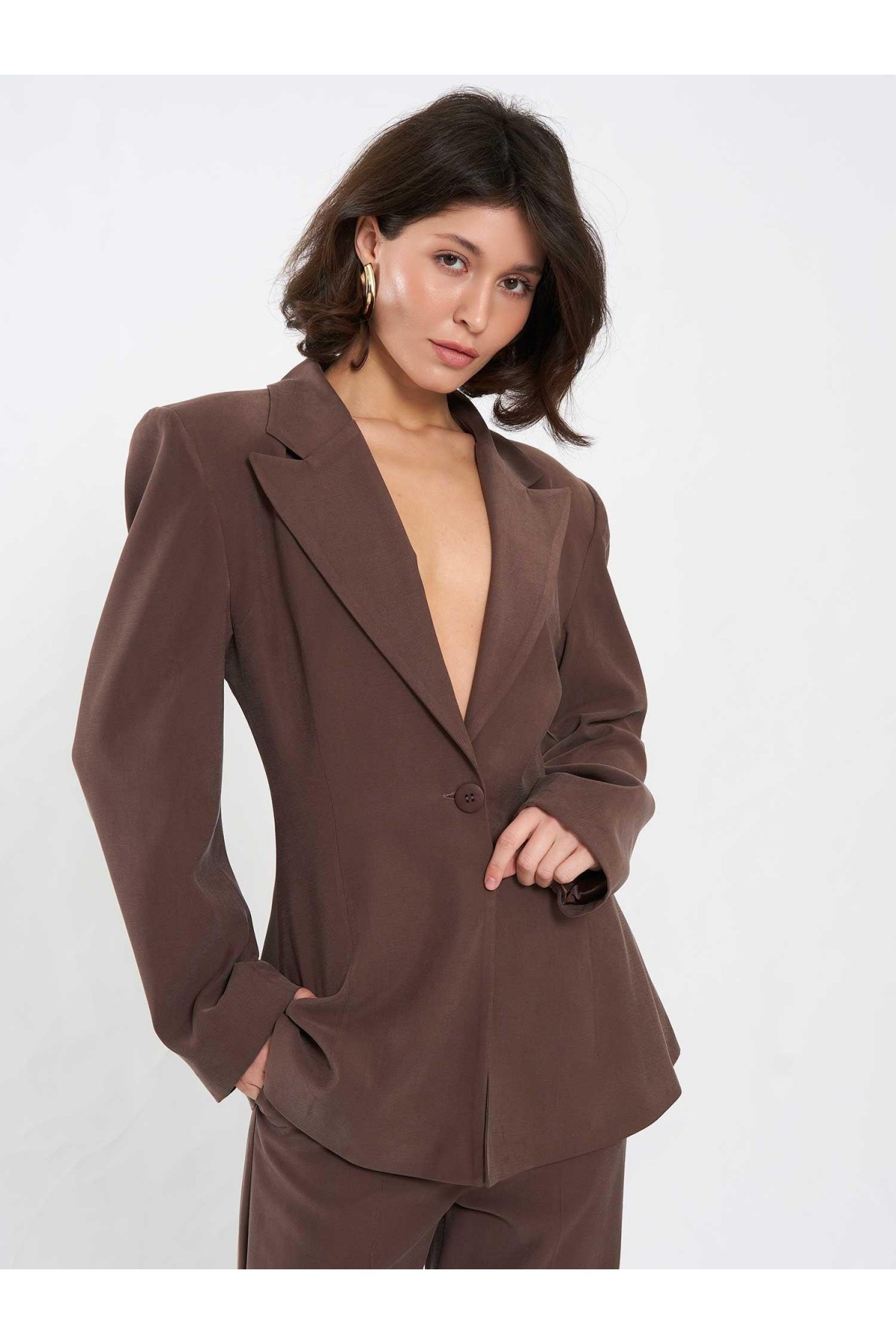 131065 Belden Oturtmalı Fit Ceket