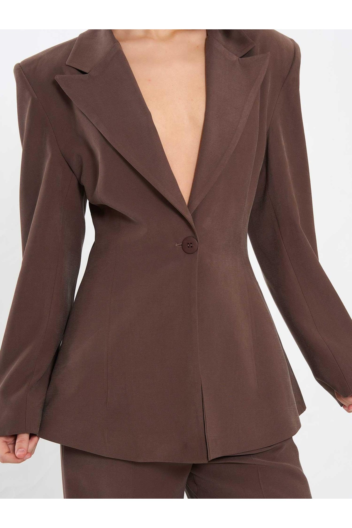 131065 Belden Oturtmalı Fit Ceket