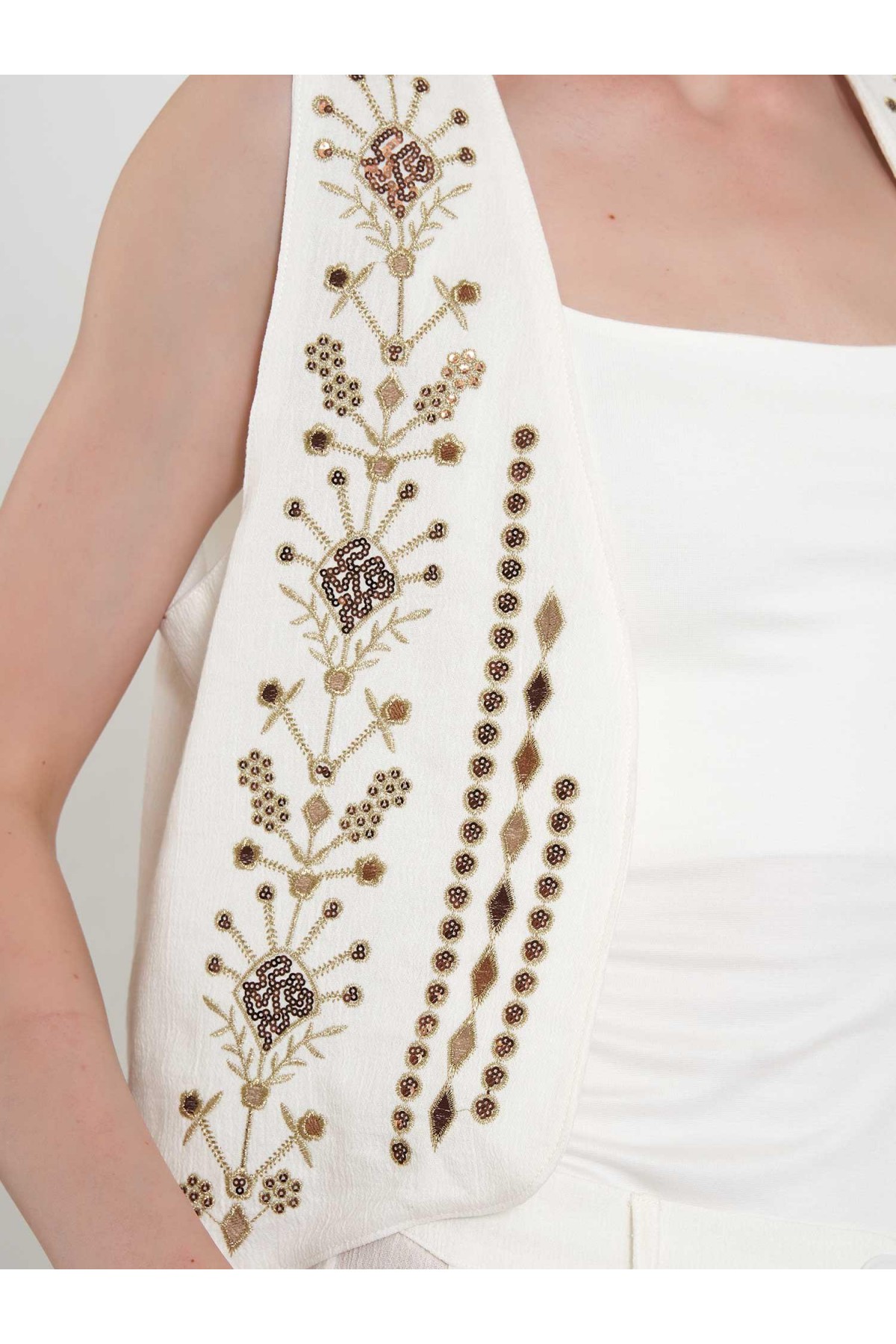 220524 NAKIŞLI YELEK TAKIMI