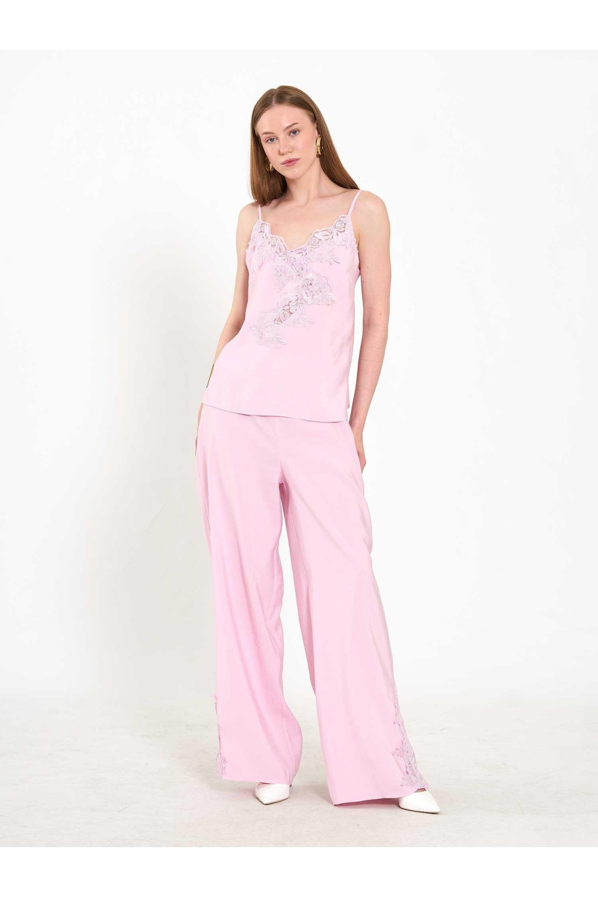 220657 Dantel Detaylı Alt Üst Takım