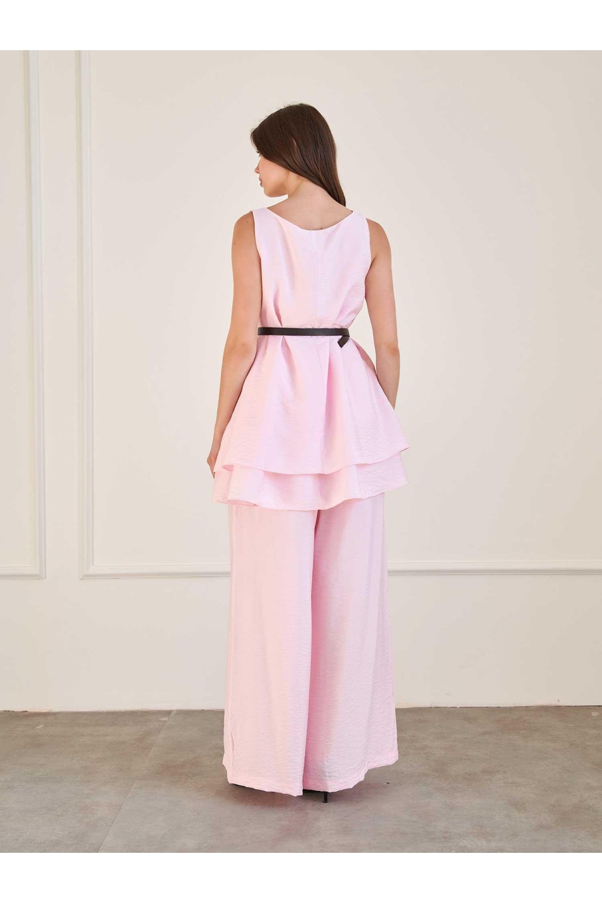 220664 Asimetrik Kesim Kemerli Bluz ve Pantolon Takım