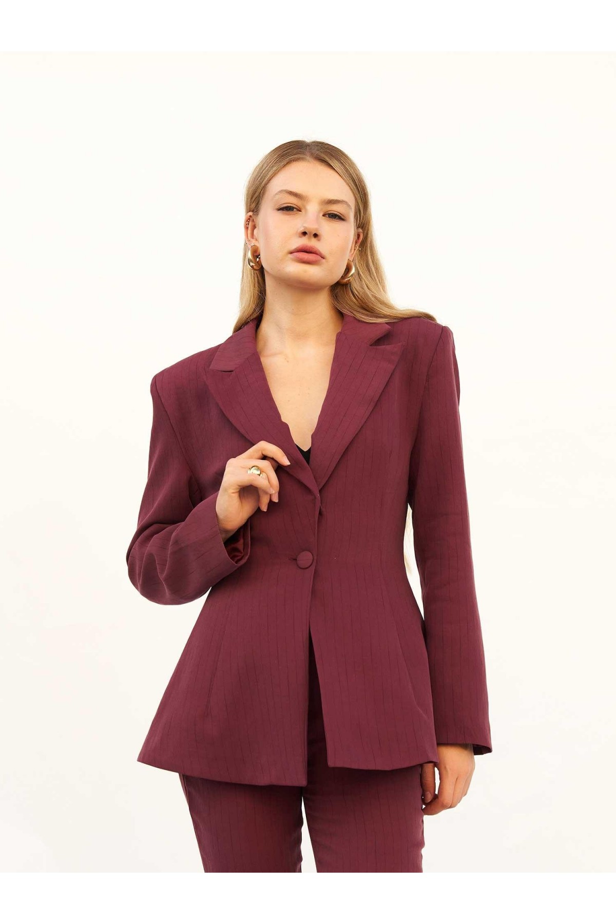 220707 Belden Oturtmalı Çizgili Blazer Takım