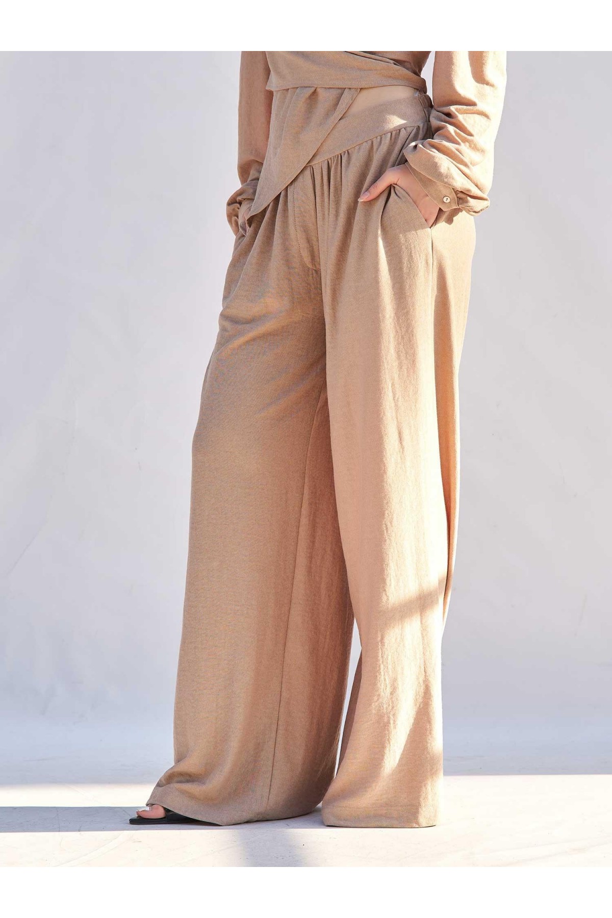 220722 Asimetrik Drape Detaylı Vintage Takım