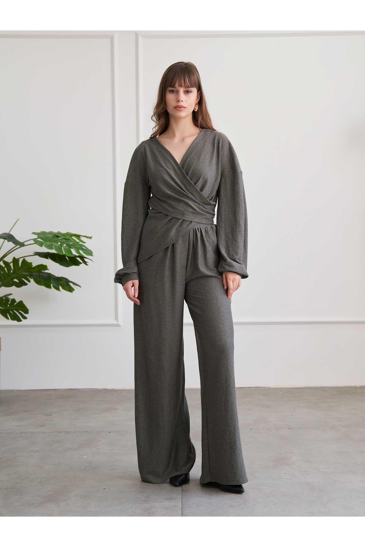 220722 Asimetrik Drape Detaylı Vintage Takım
