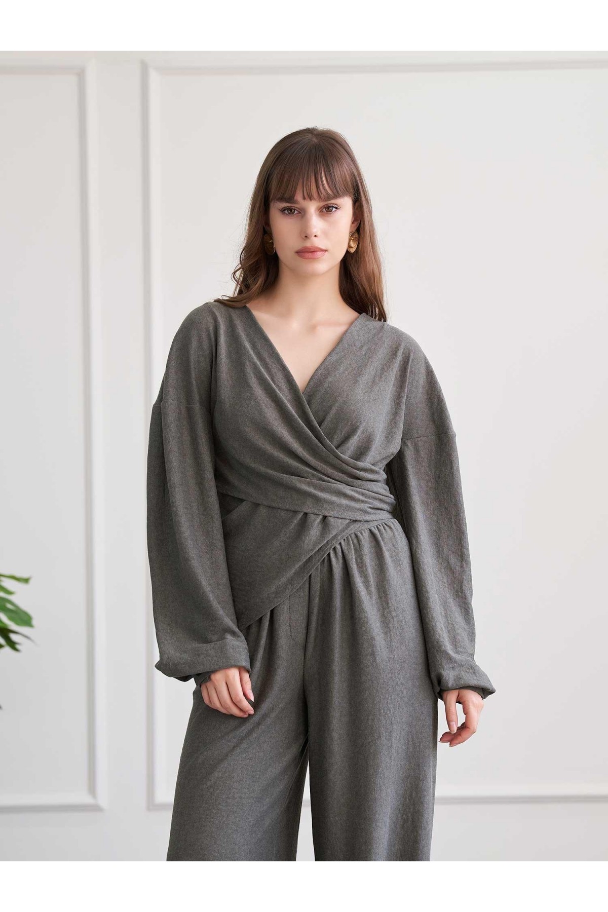 220722 Asimetrik Drape Detaylı Vintage Takım