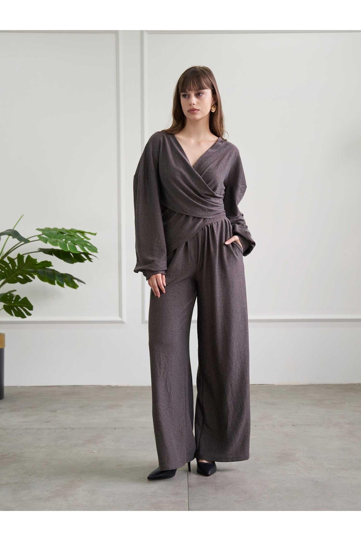 220722 Asimetrik Drape Detaylı Vintage Takım