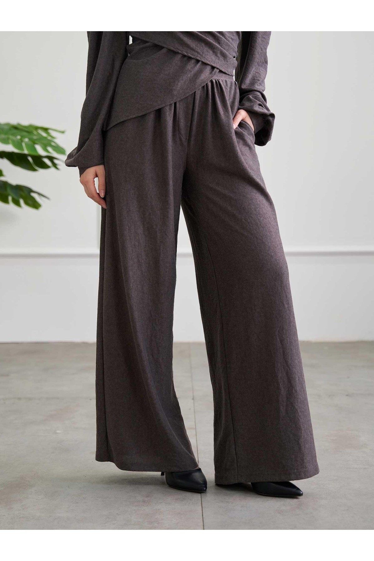 220722 Asimetrik Drape Detaylı Vintage Takım
