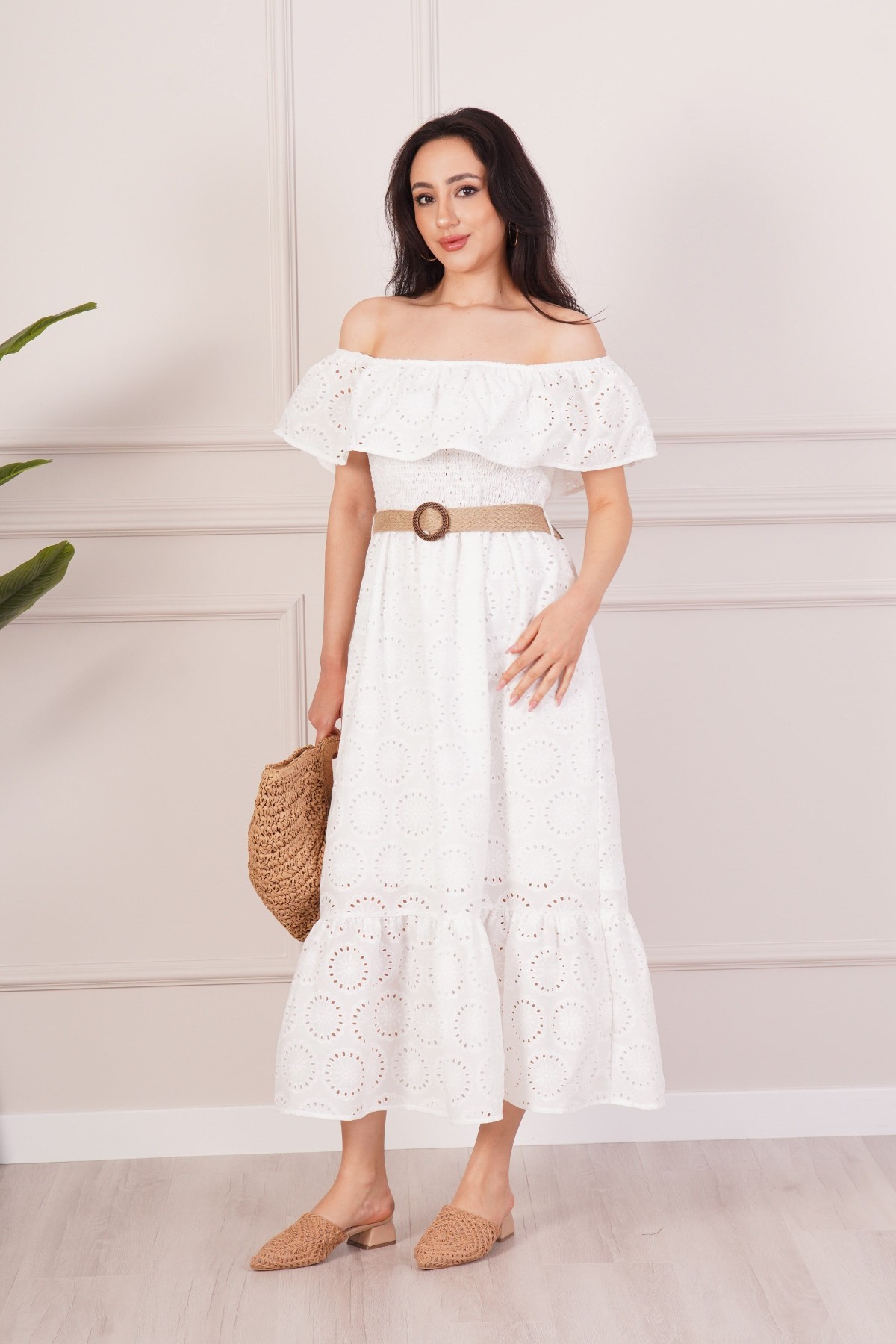 Madonna Yaka Kemer Detaylı Beyaz Toptan Uzun Elbise Beyaz