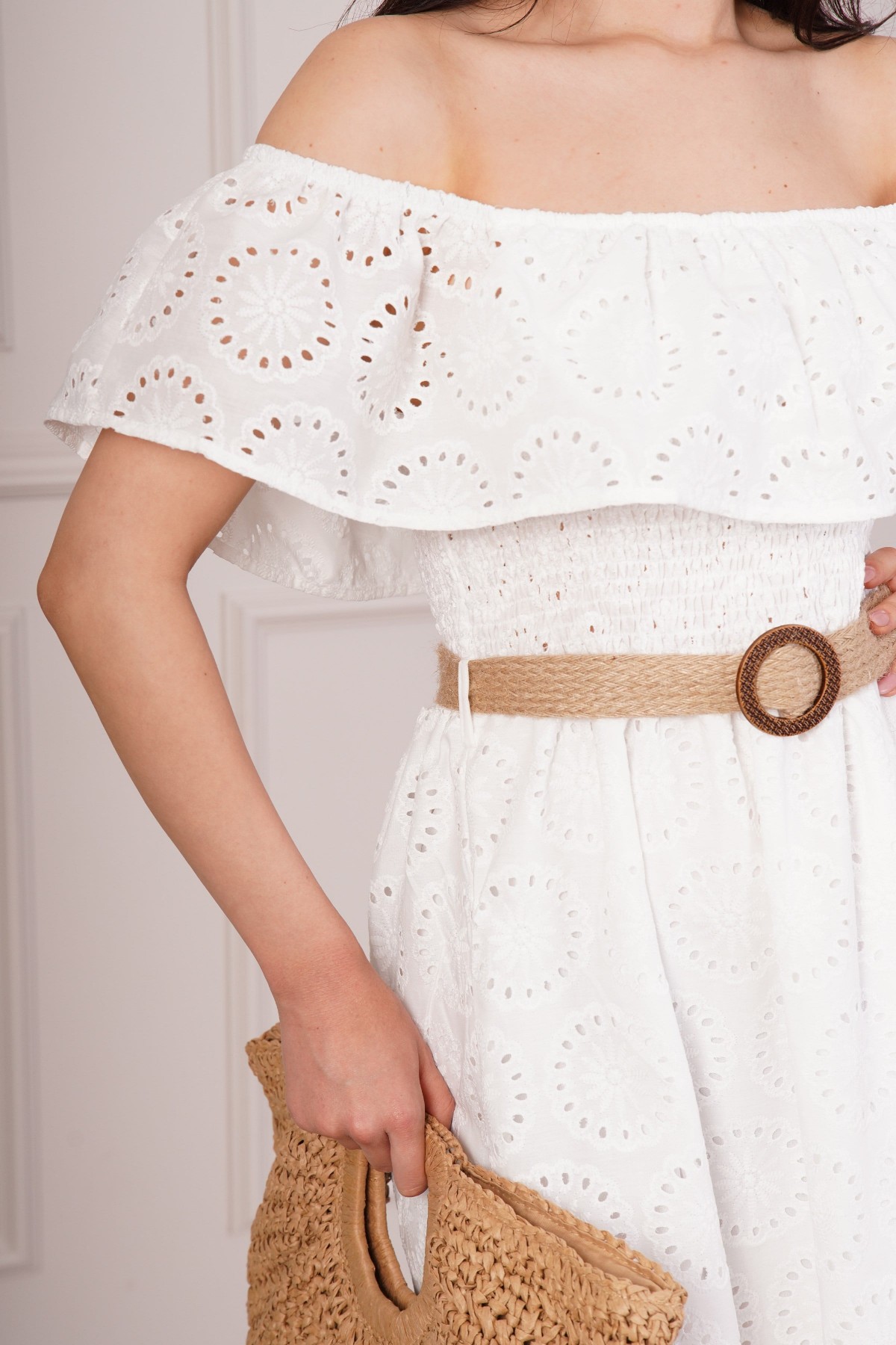 Madonna Yaka Kemer Detaylı Beyaz Toptan Uzun Elbise Beyaz