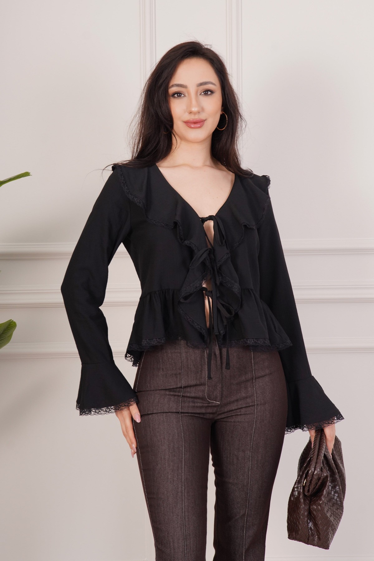 Dantel Detay Bağlamalı Siyah Toptan Bluz Siyah