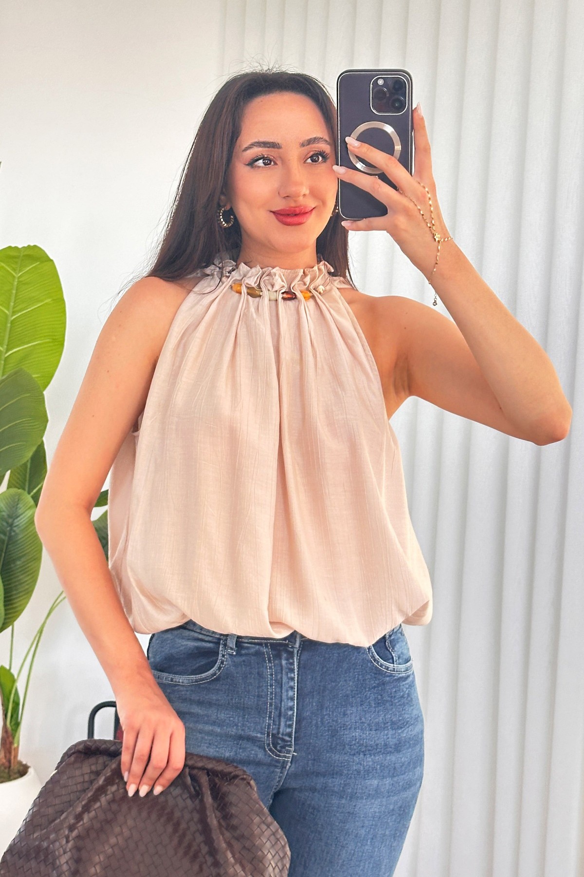 Yakası Boncuklu Balon Model Toptan Bej Bluz Bej