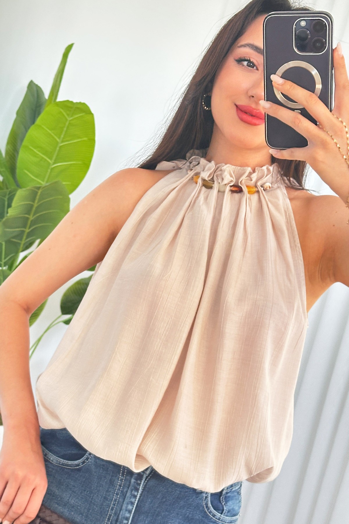 Yakası Boncuklu Balon Model Toptan Bej Bluz Bej