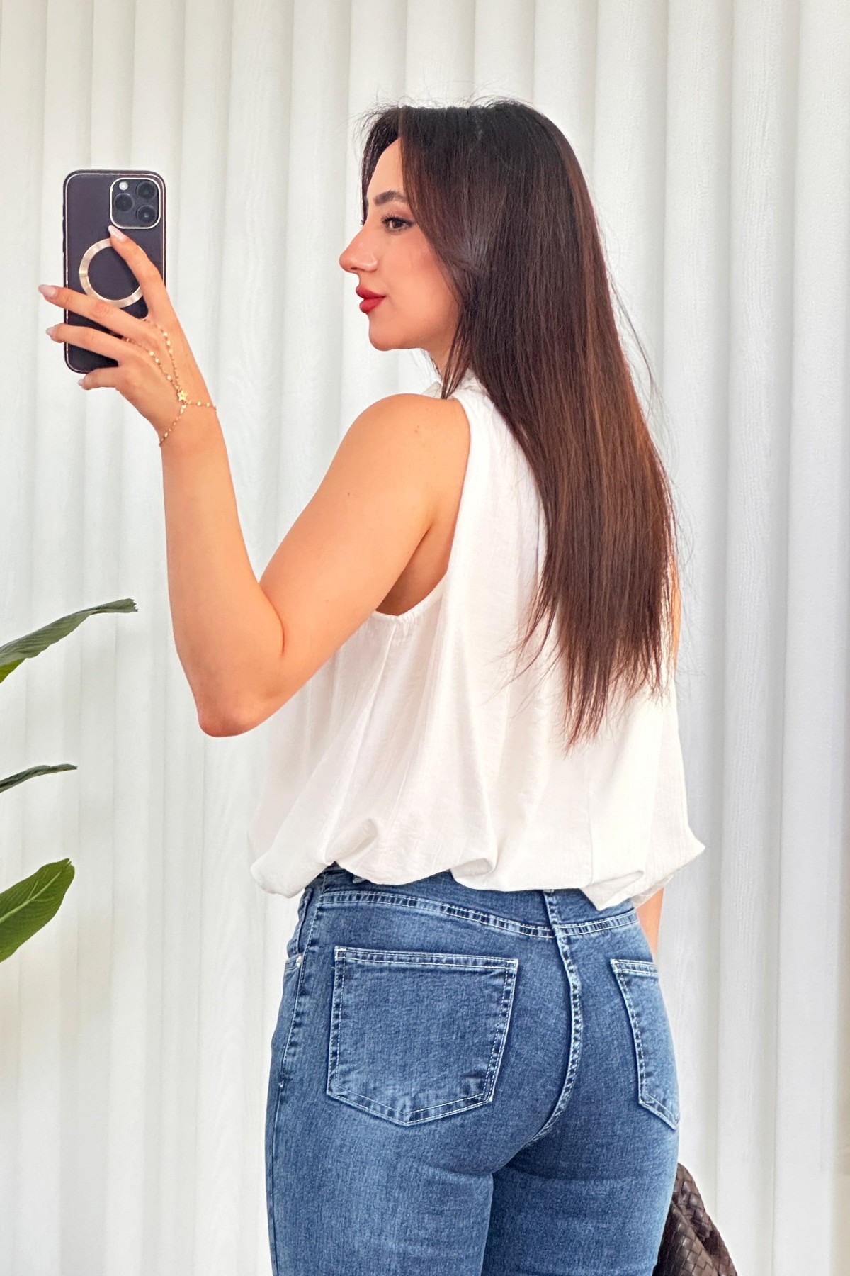 Yakası Boncuklu Balon Model Toptan Beyaz Bluz Beyaz