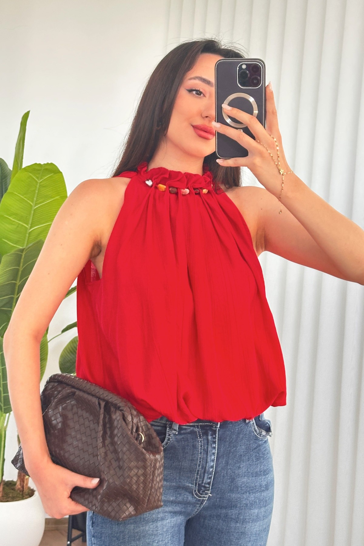 Yakası Boncuklu Balon Model Toptan Kırmızı Bluz Kırmızı