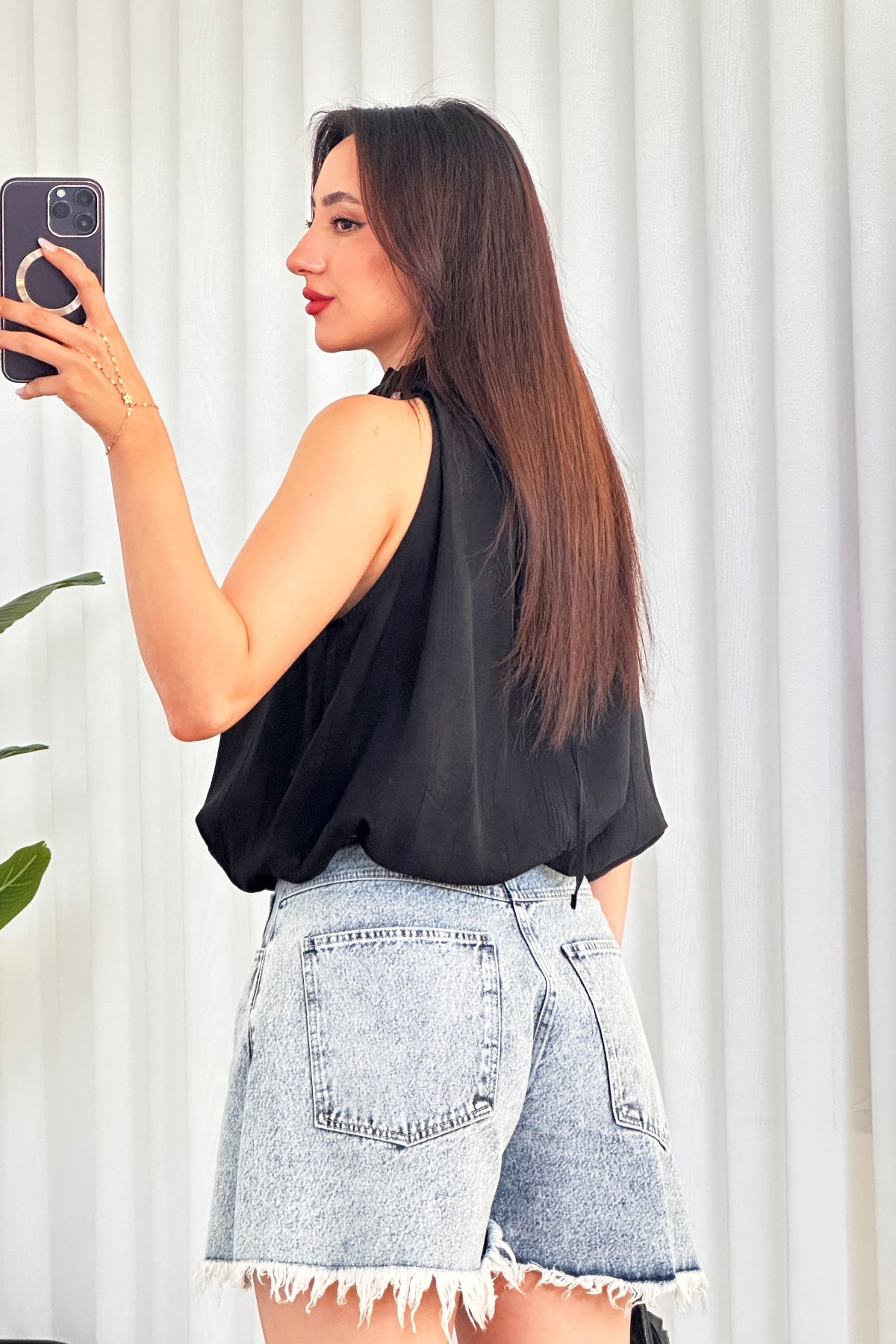 Yakası Boncuklu Balon Model Toptan Siyah Bluz Sarı