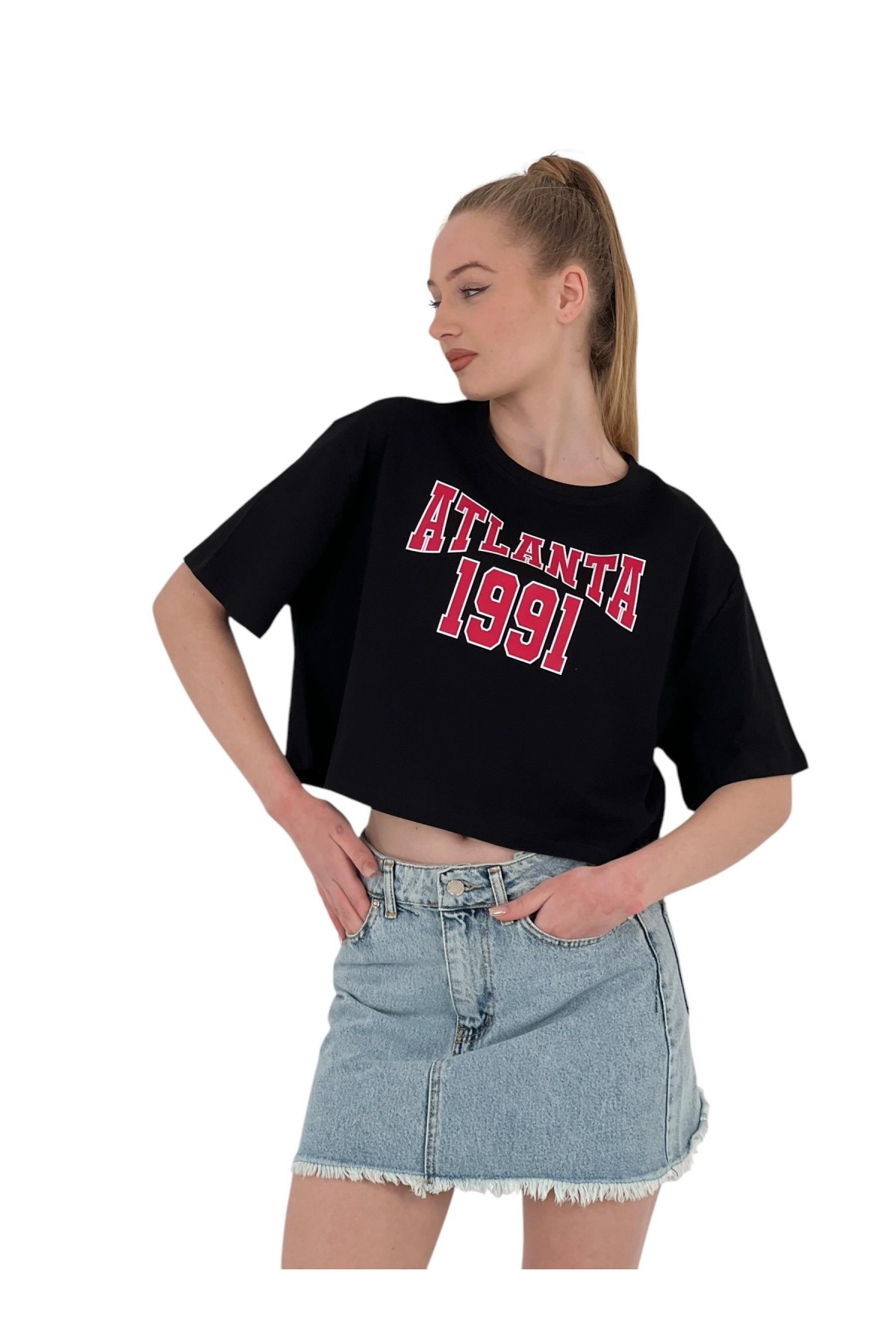 Women's Oversize Text Printed Short Crop T-Shirt