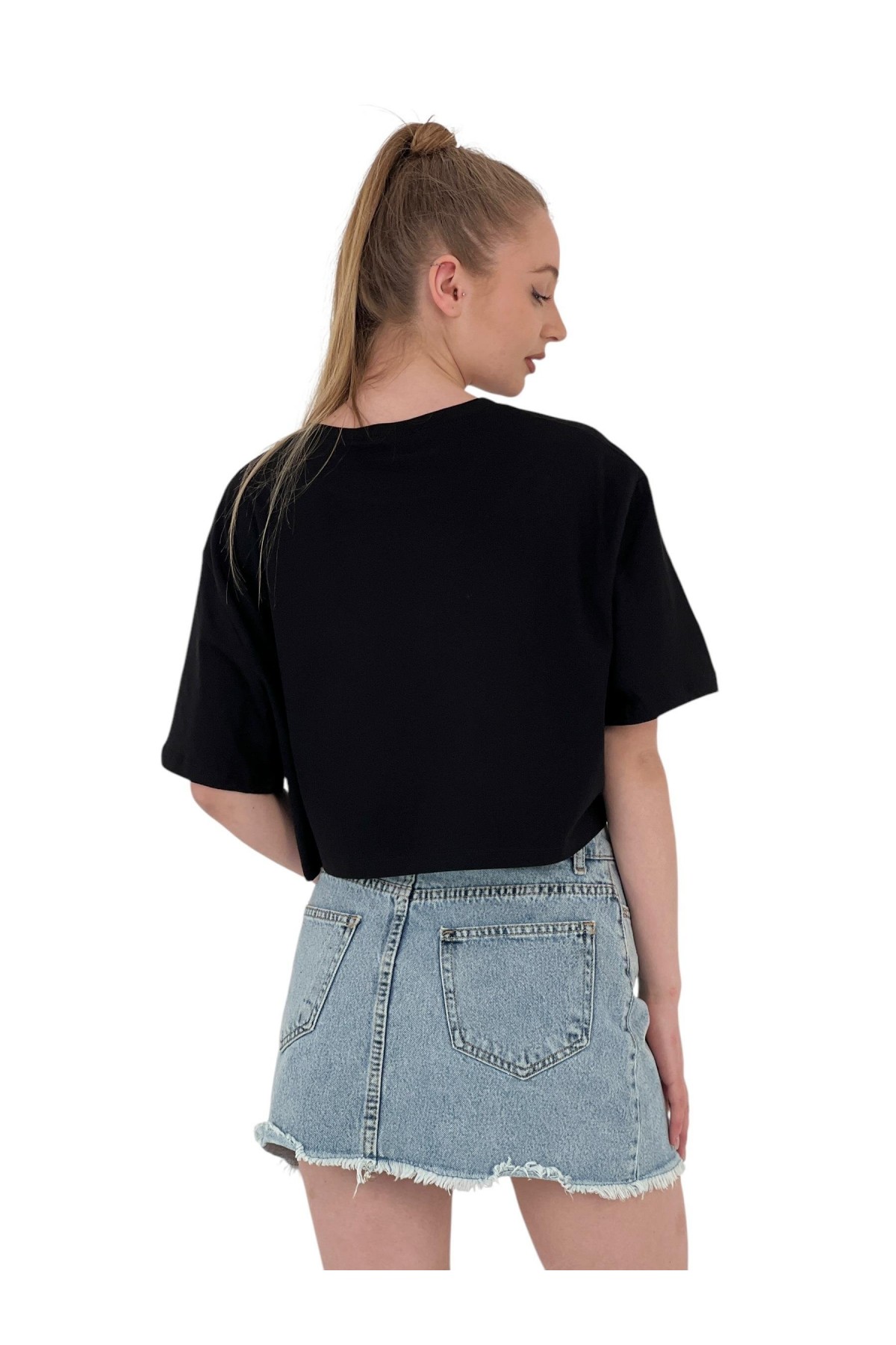 Kadın Oversize Çiçek Baskı Kısa Beyaz Crop Tişört