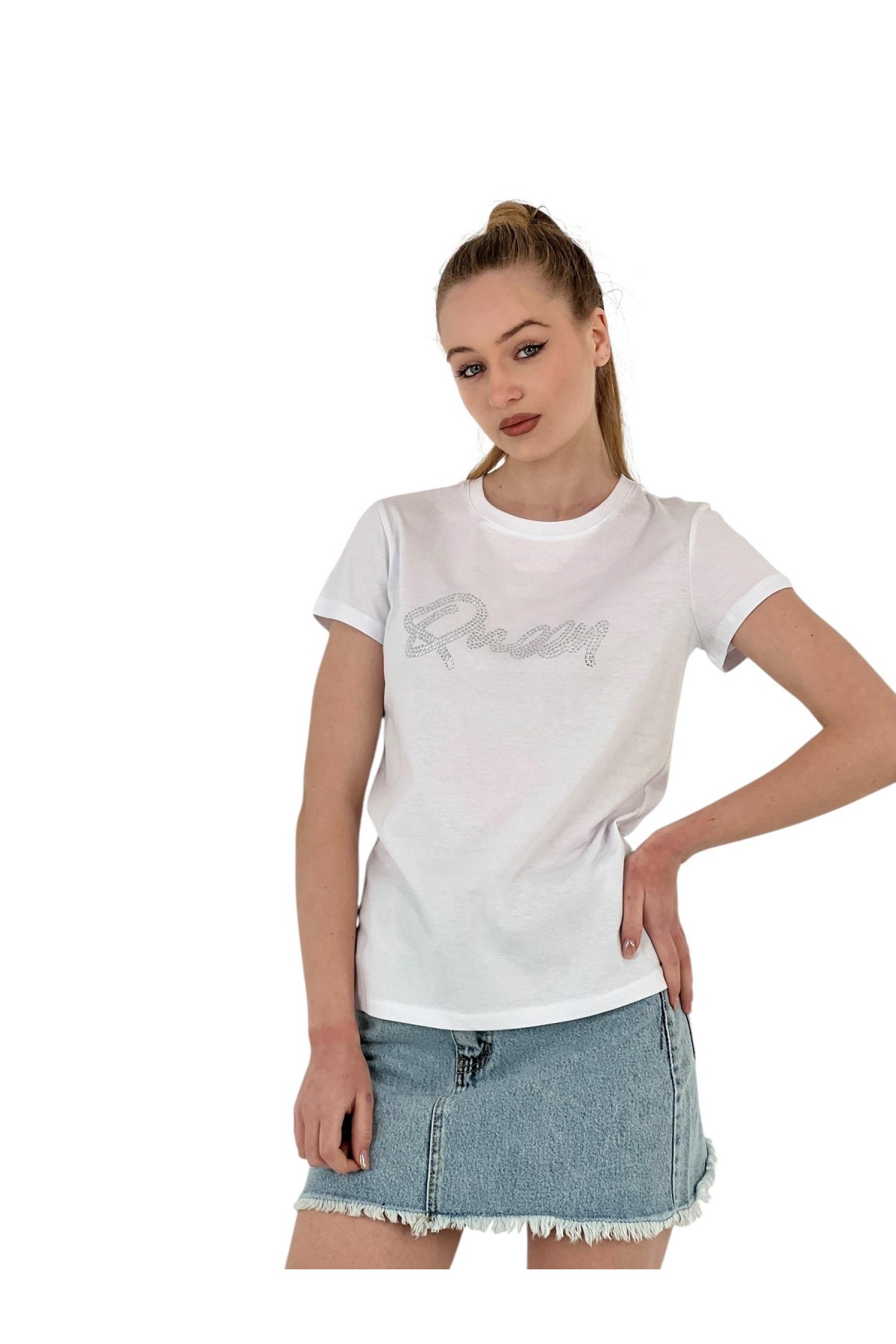 تي شيرت صيفي نسائي بأكمام قصيرة من Queen Stoned باللون الأبيض