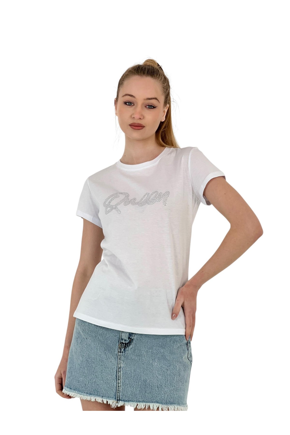 تي شيرت صيفي نسائي بأكمام قصيرة من Queen Stoned باللون الأبيض