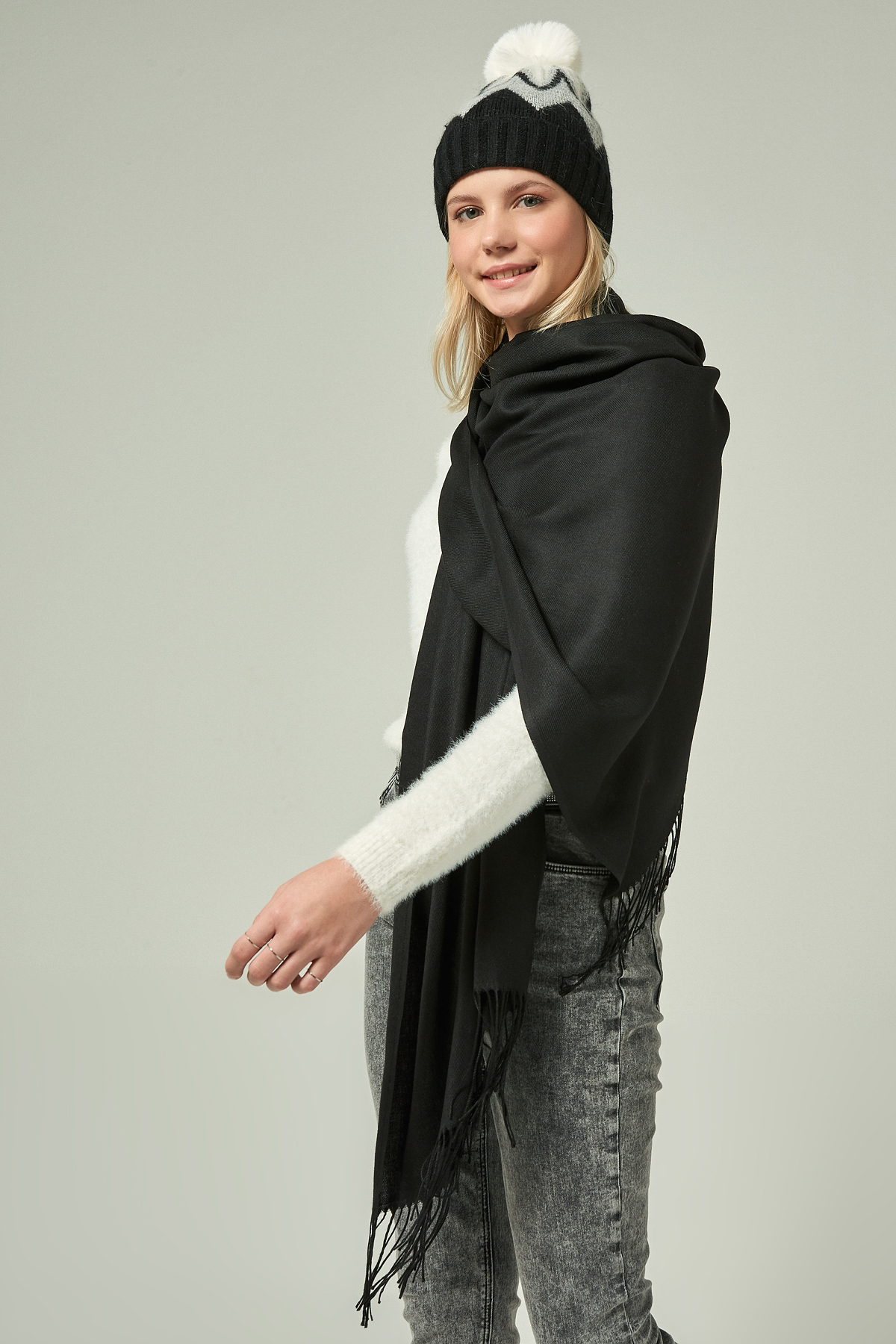 12311 Siyah Şal