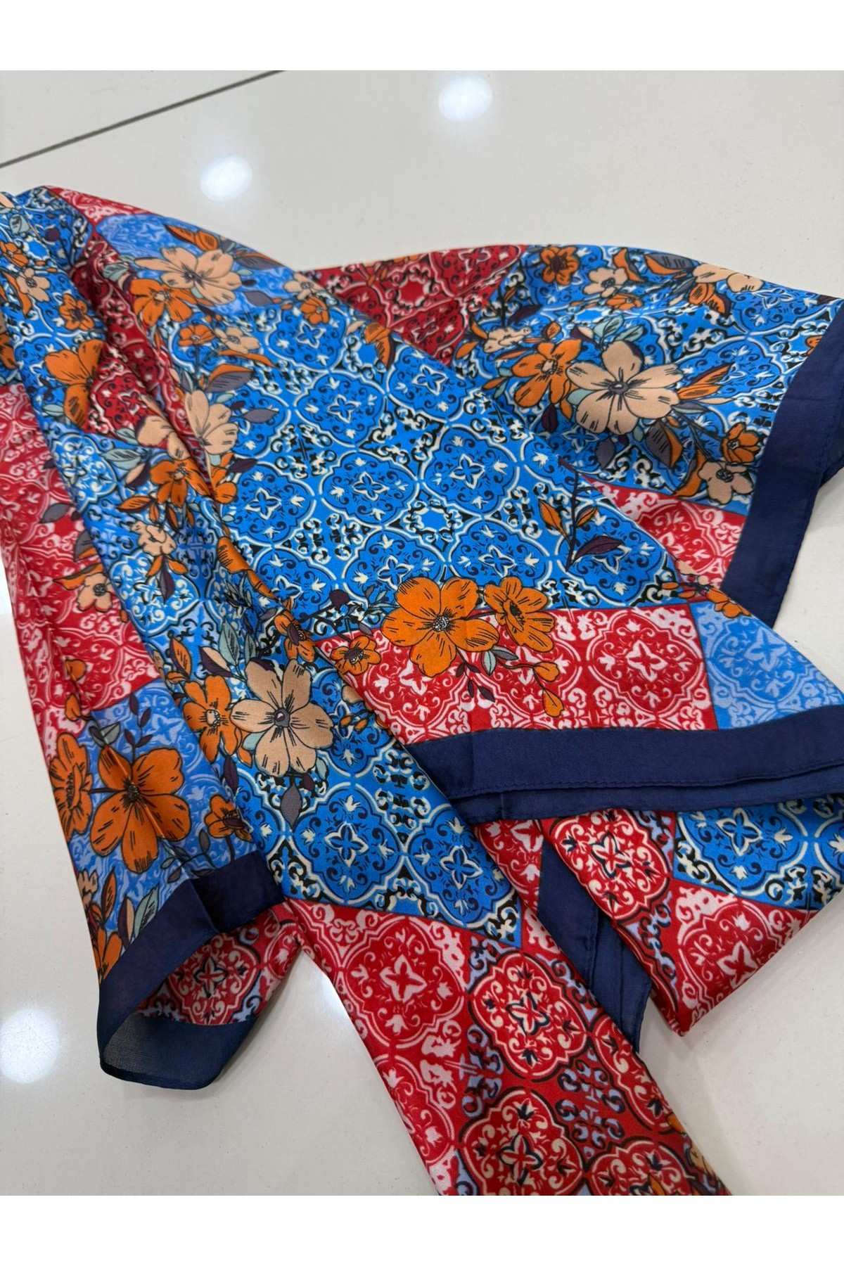 14930 Navy Blue Floral Patterned Bandana Scarf 90x90 cm