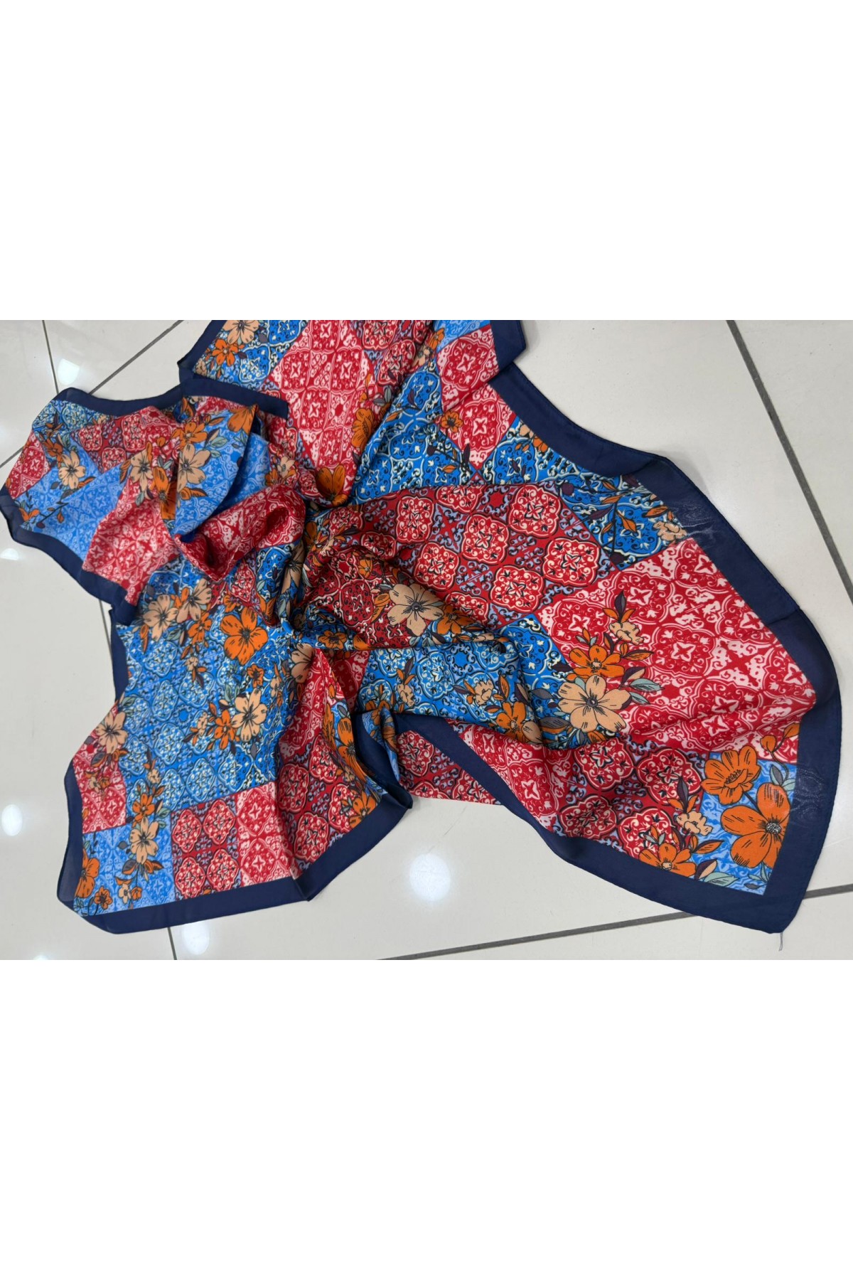 14930 Navy Blue Floral Patterned Bandana Scarf 90x90 cm