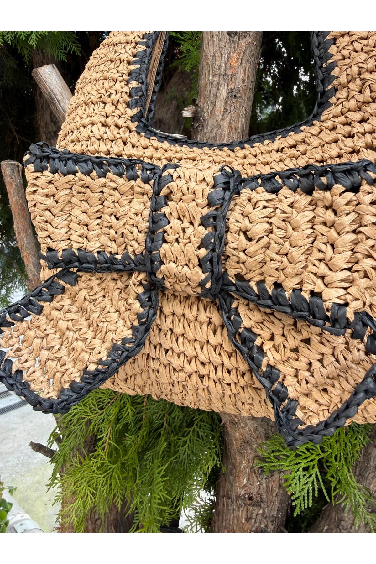 NWC-1086 Camel Fiyonk Detaylı El Örgüsü Hasır Çanta