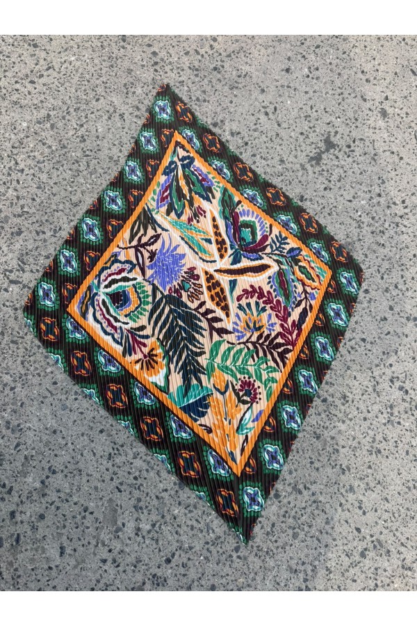 13943-1 Pliseli Etnik Desenli Safran Saten Bandana Fular 50x50 cm