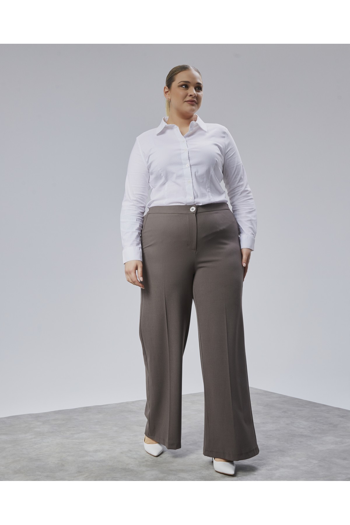 BELİ LASTİKLİ GENİŞ PAÇA BÜYÜK BEDEN PANTOLON