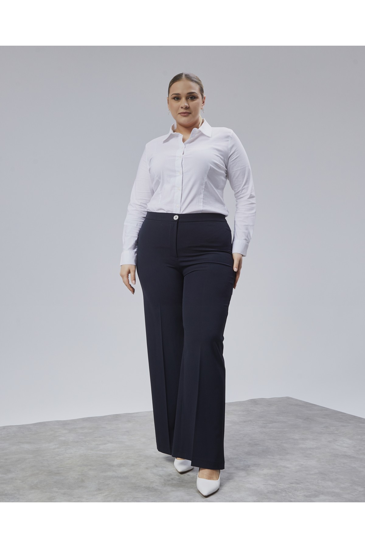 BELİ LASTİKLİ GENİŞ PAÇA BÜYÜK BEDEN PANTOLON