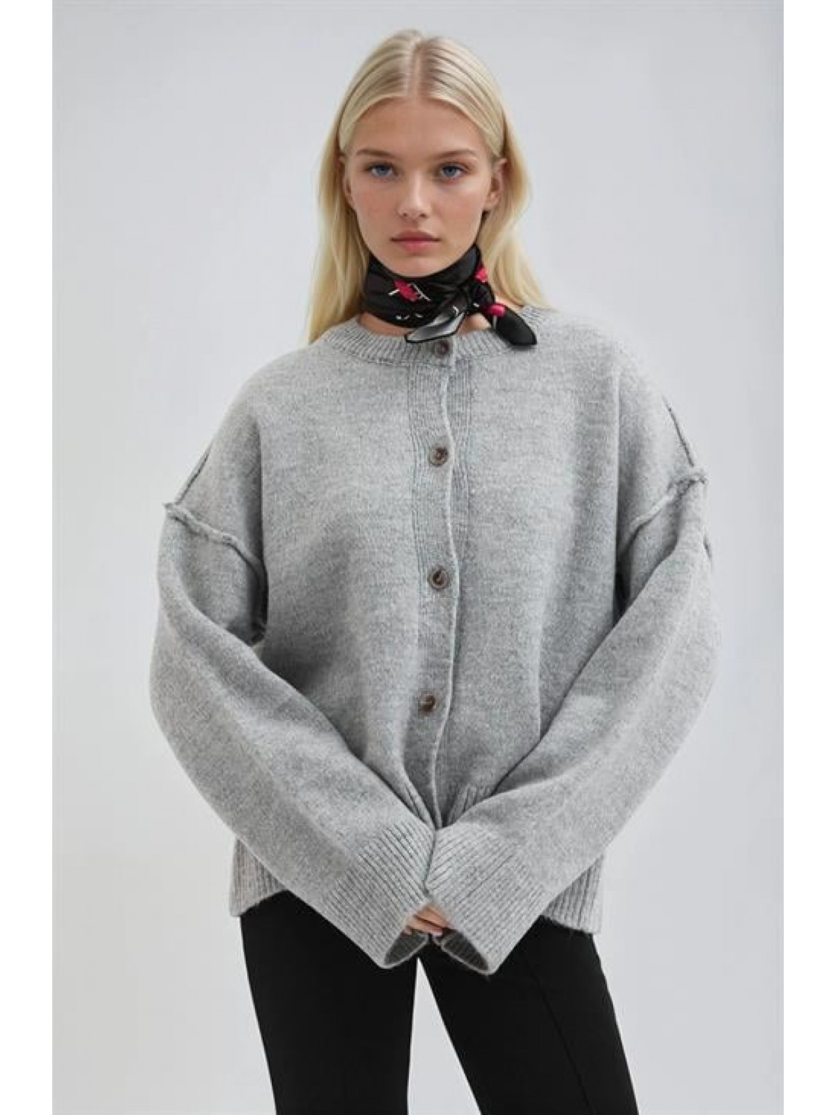 Dikiş Detaylı Basic Triko Hırka  5193