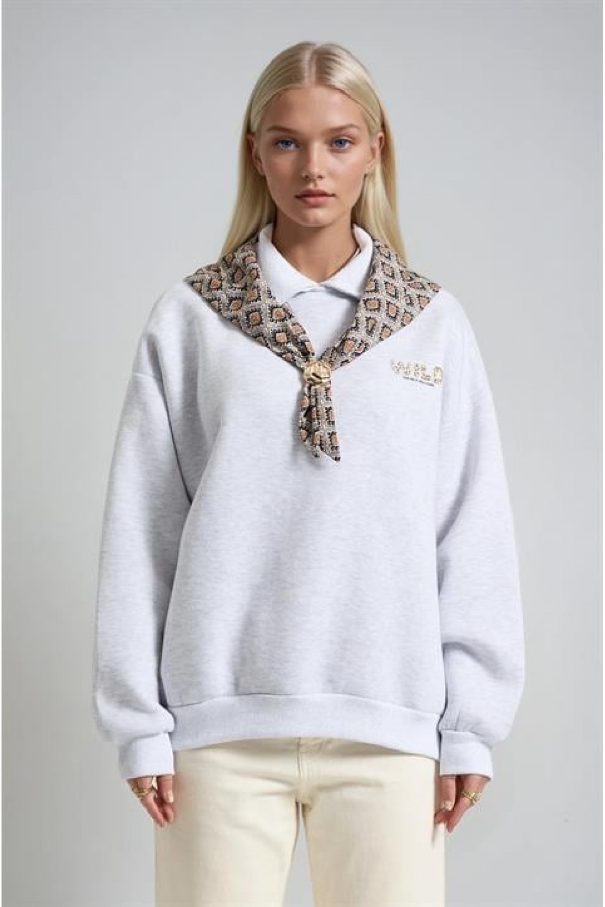 Eşarp Detaylı Oversize Sweatshirt 3498