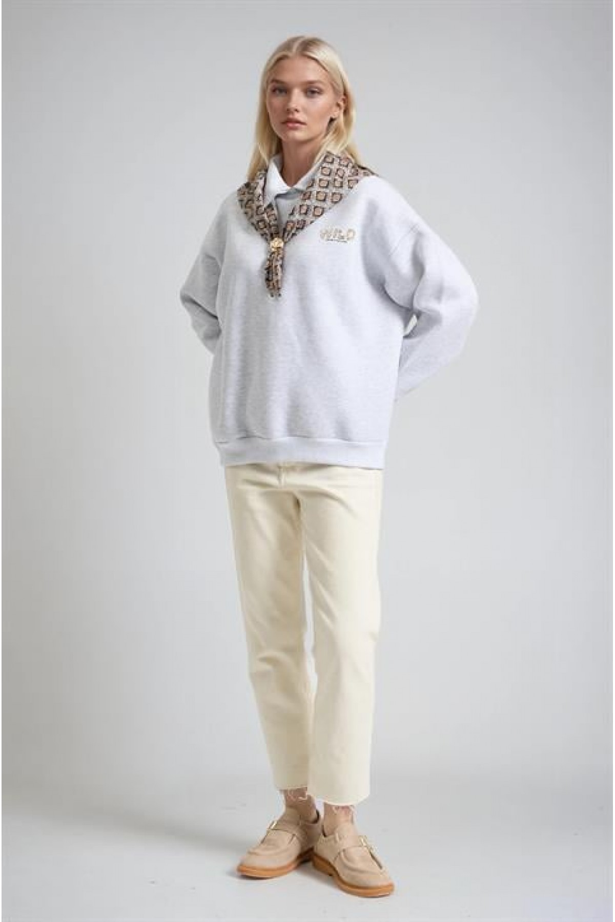 Eşarp Detaylı Oversize Sweatshirt 3498