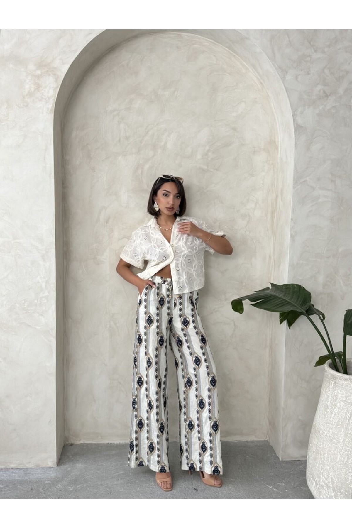 Embroidered Trousers 