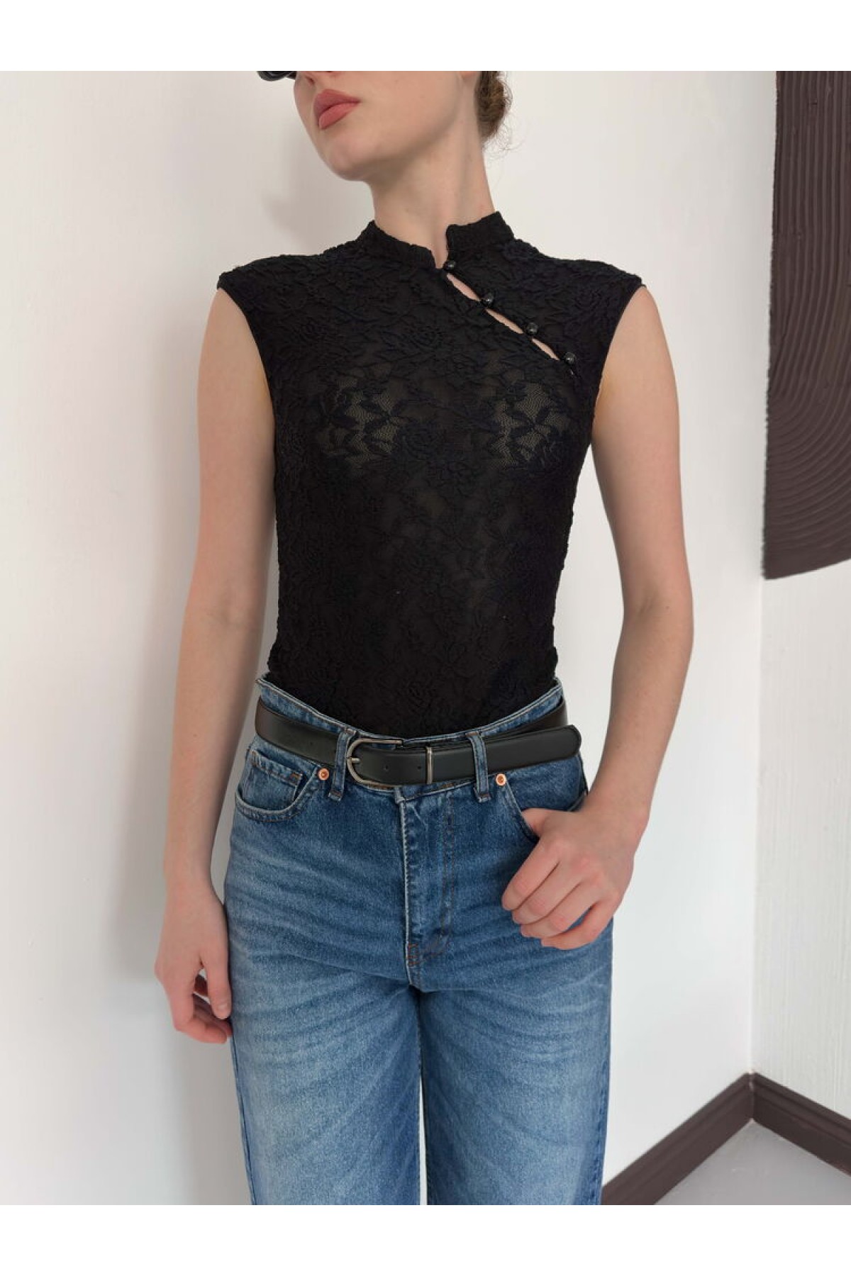 D 2997 KOLSUZ DANTEL BLUZ - SİYAH