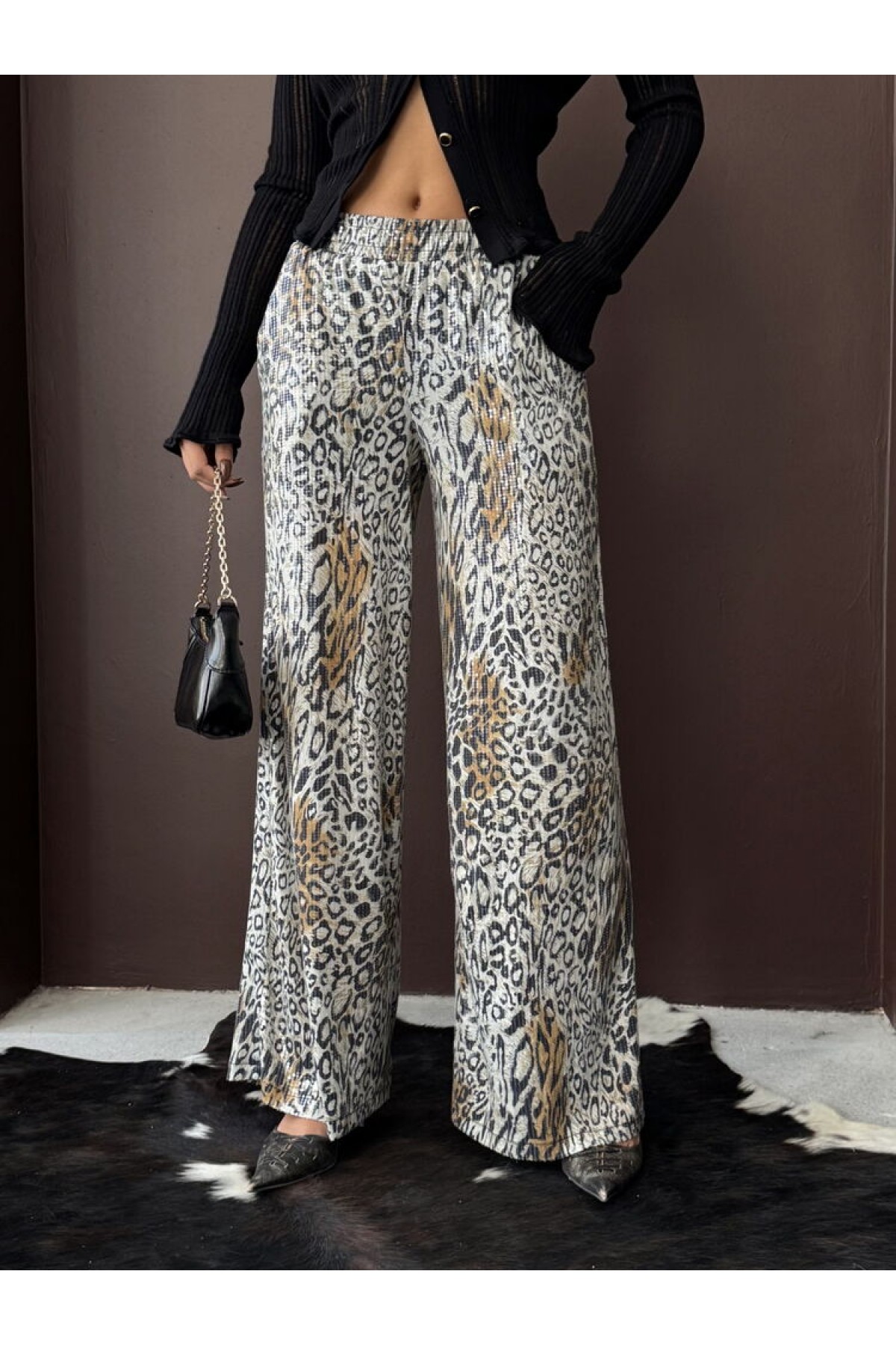 Trendy Leopard Patterned Wide Leg Trousers 