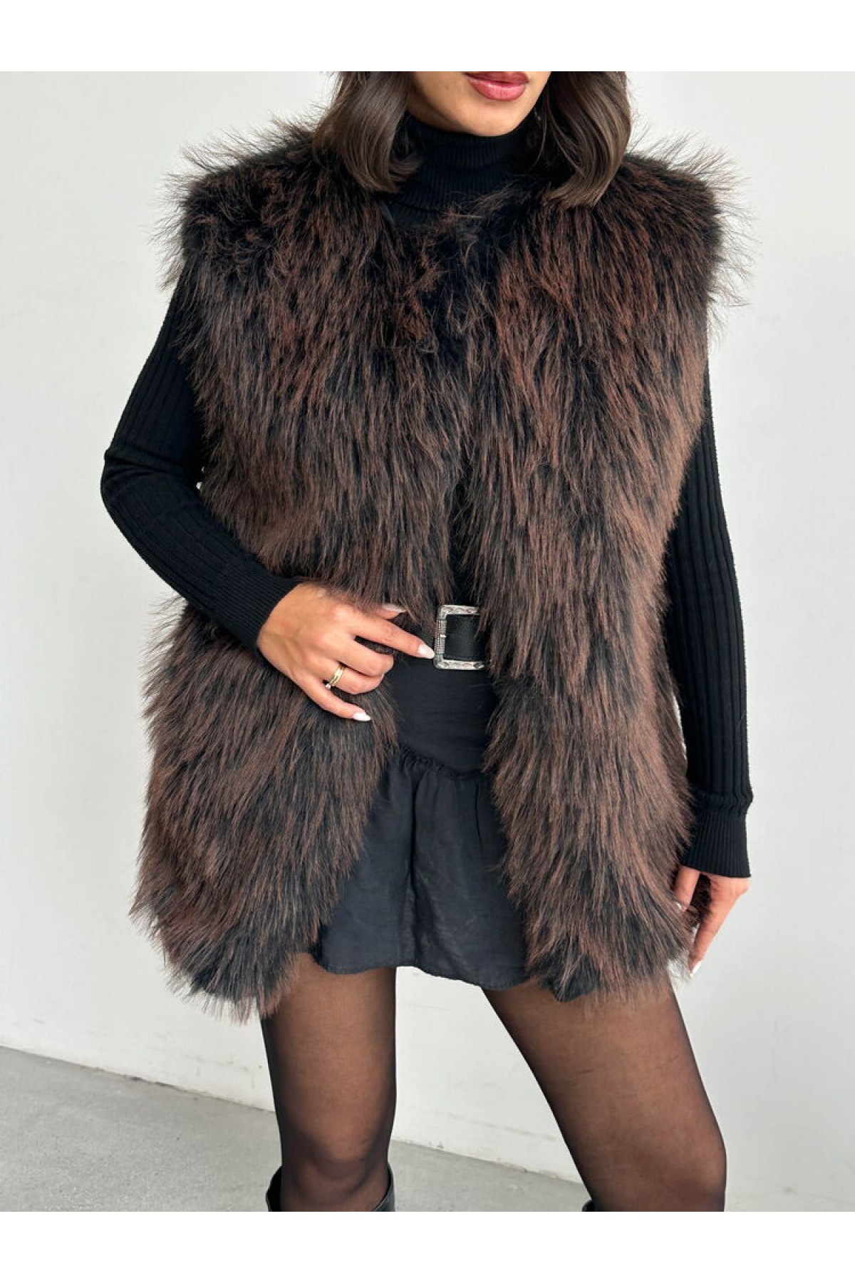 Topshow Yapay Kürk Kadın Toptan Yelek – Yumuşak Dokulu - Siyah | F2038