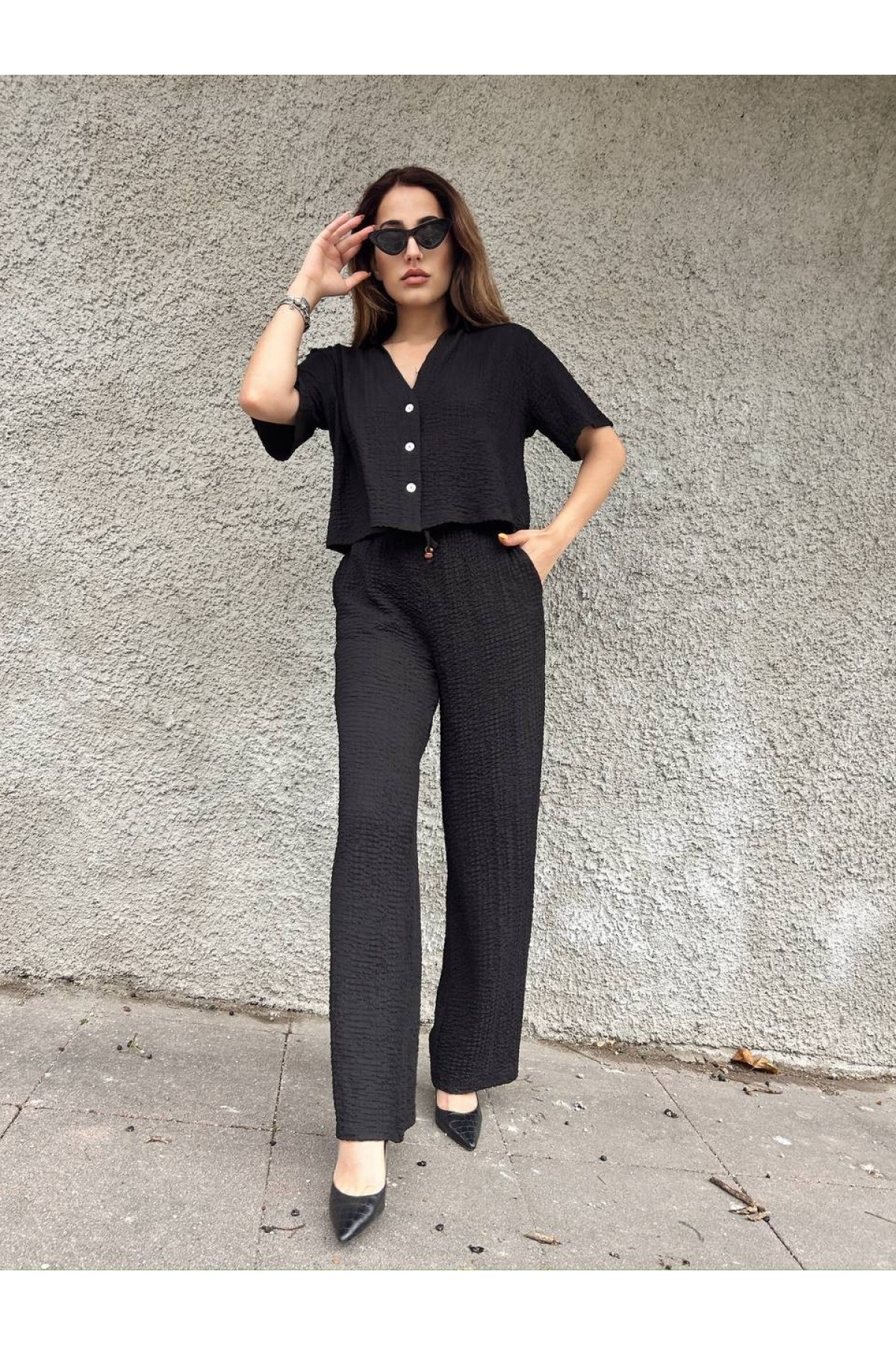 Krepon Kumaş Gömlekli Bol Paça Takım -siyah