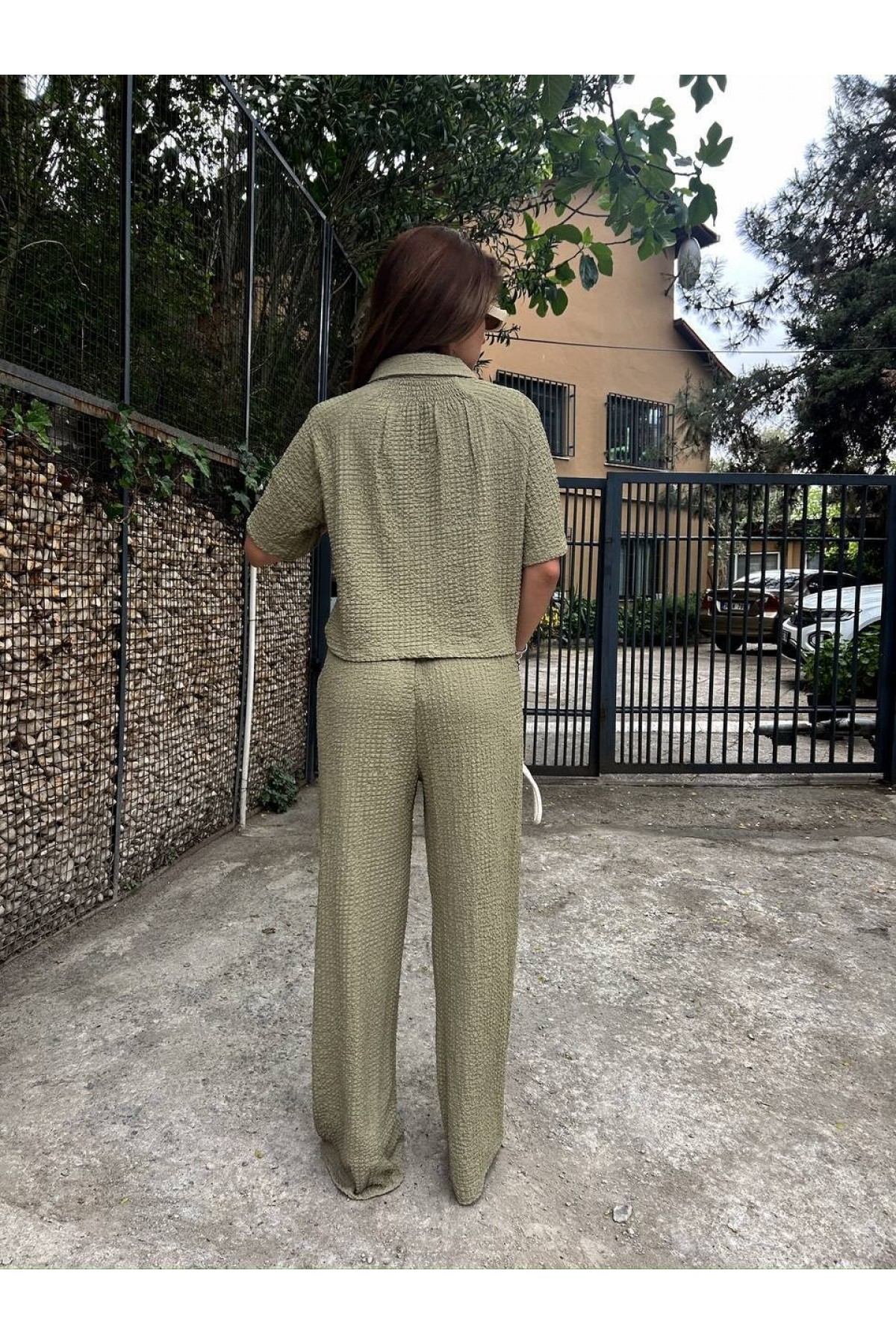 Krepon Kumaş Gömlekli Bol Paça Takım -Haki