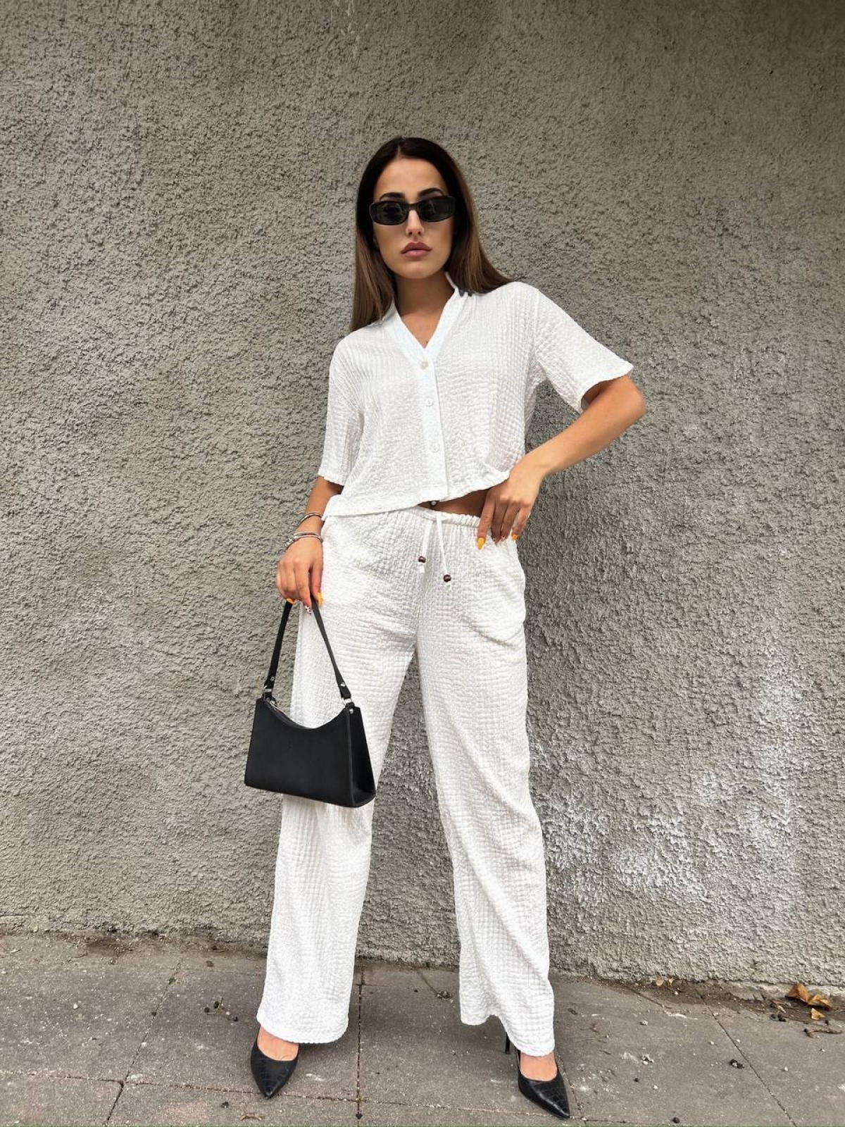 Krepon Kumaş Gömlekli Bol Paça Takım -Beyaz