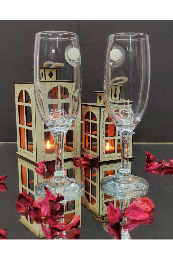 Beyaz Böğürtlen Kokteyl Kadehi -Beyaz