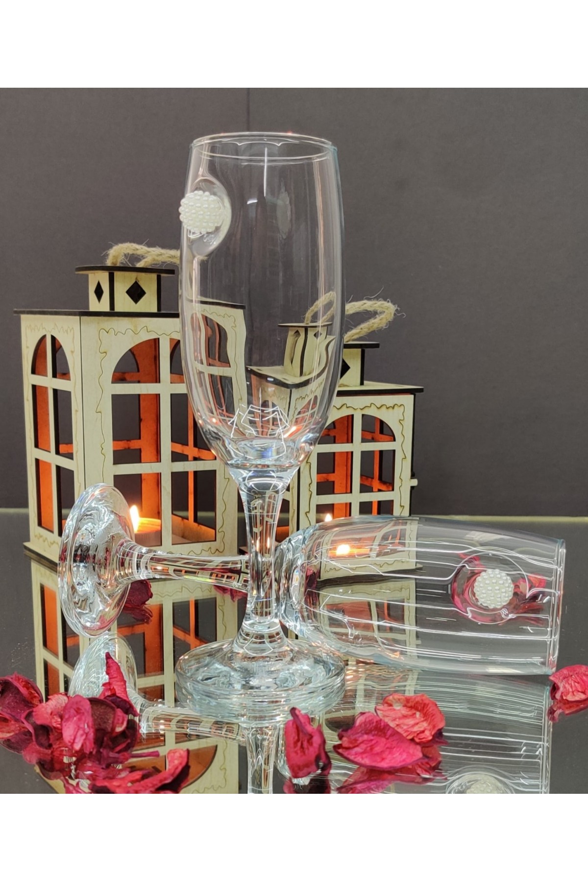 Beyaz Böğürtlen Kokteyl Kadehi -Beyaz