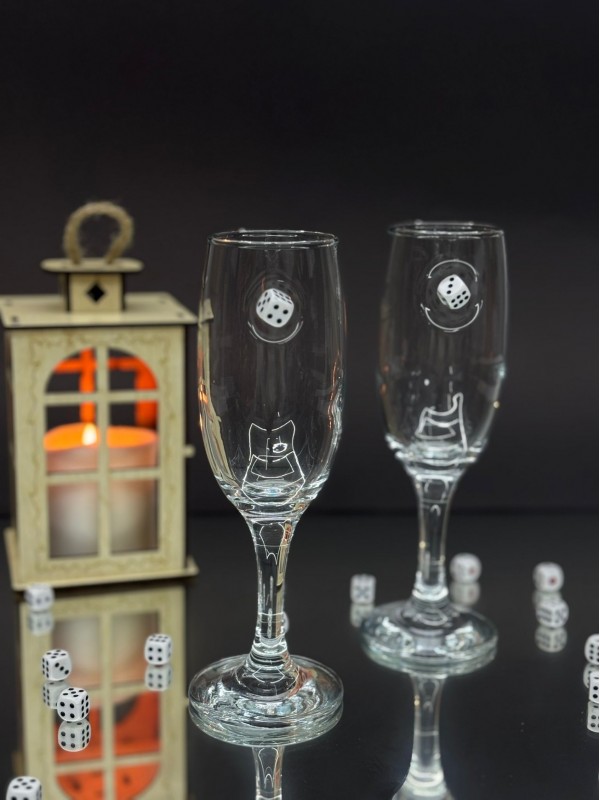Dice-Detailed Cocktail Glass -White