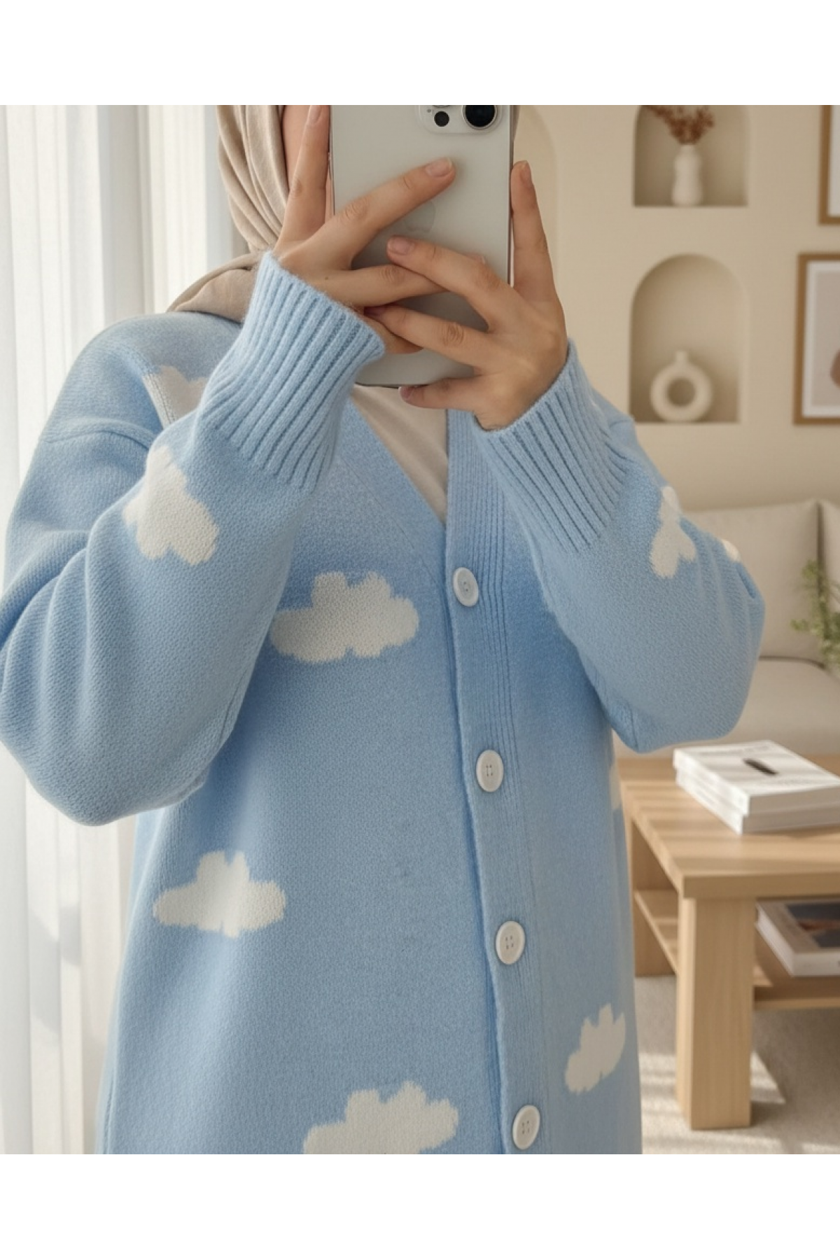 Cloudy Buttoned Cardigan -Blue