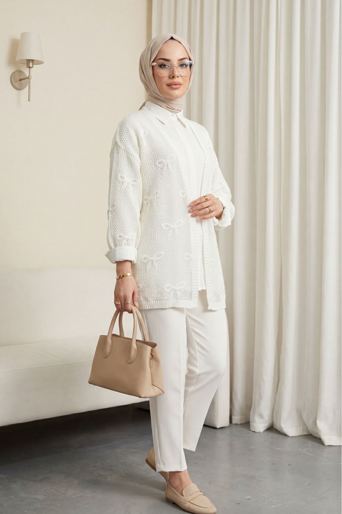 Fiyonk Desenli Ajurlu Triko Hırka -Beyaz