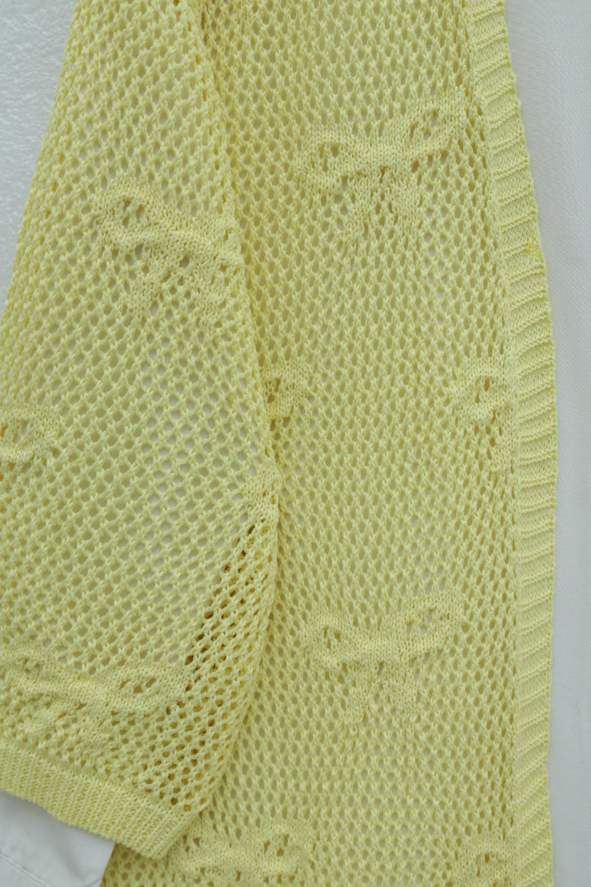 Fiyonk Desenli Ajurlu Triko Hırka -Sarı